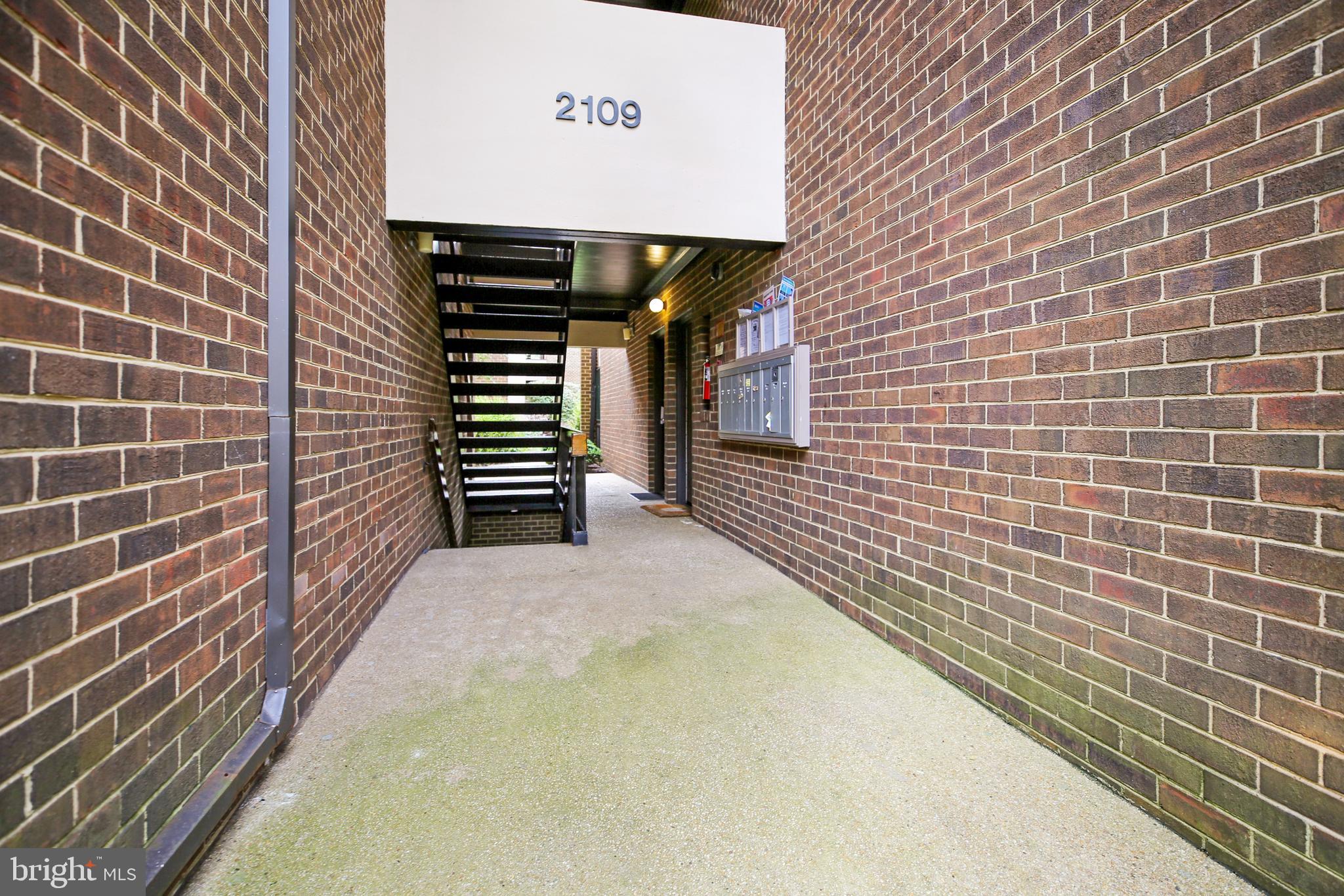 AMERICANA FINMARK - Residential