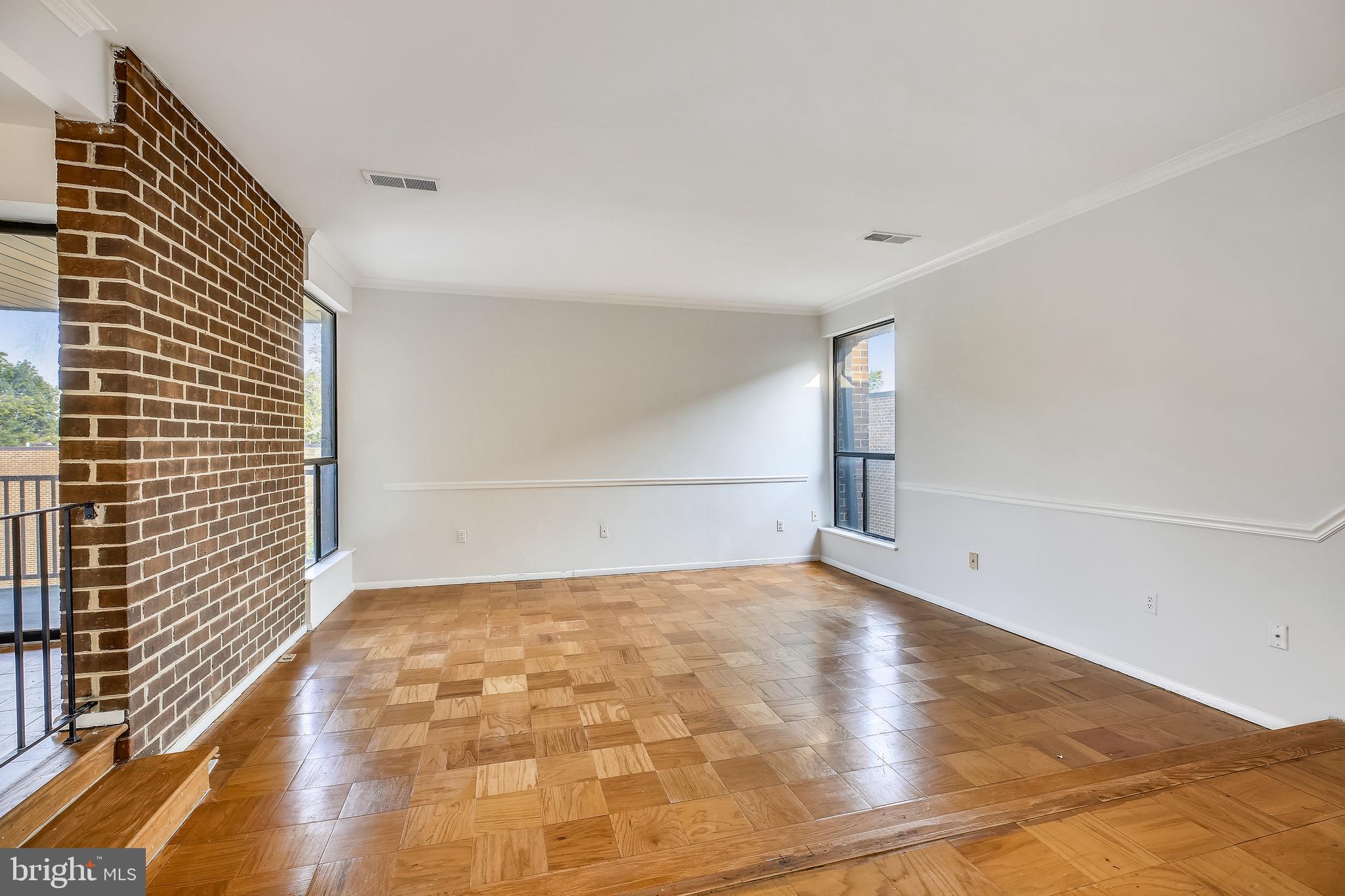 AMERICANA FINMARK - Residential