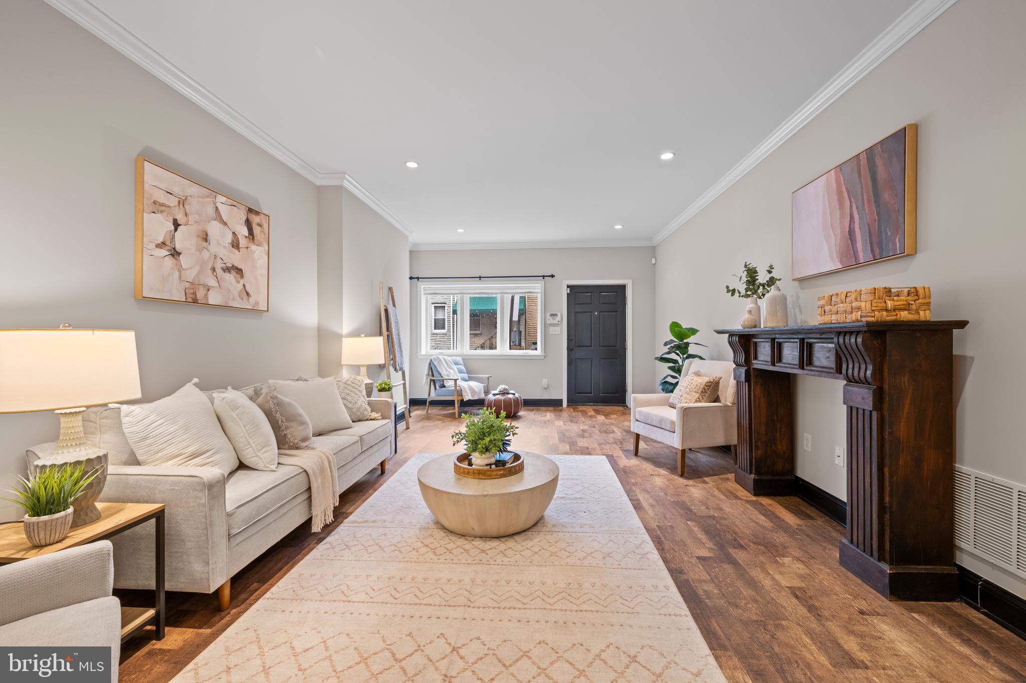 LITTLE ITALY - Residential