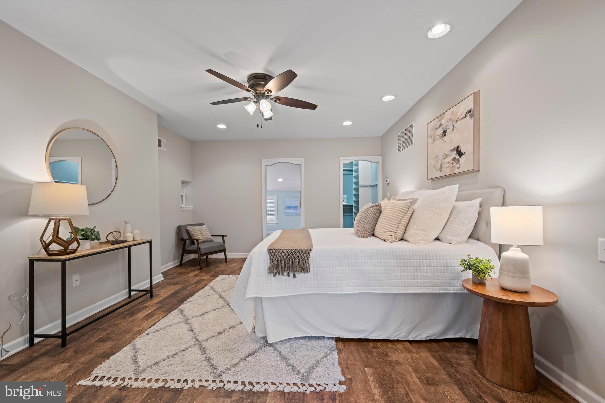 LITTLE ITALY - Residential