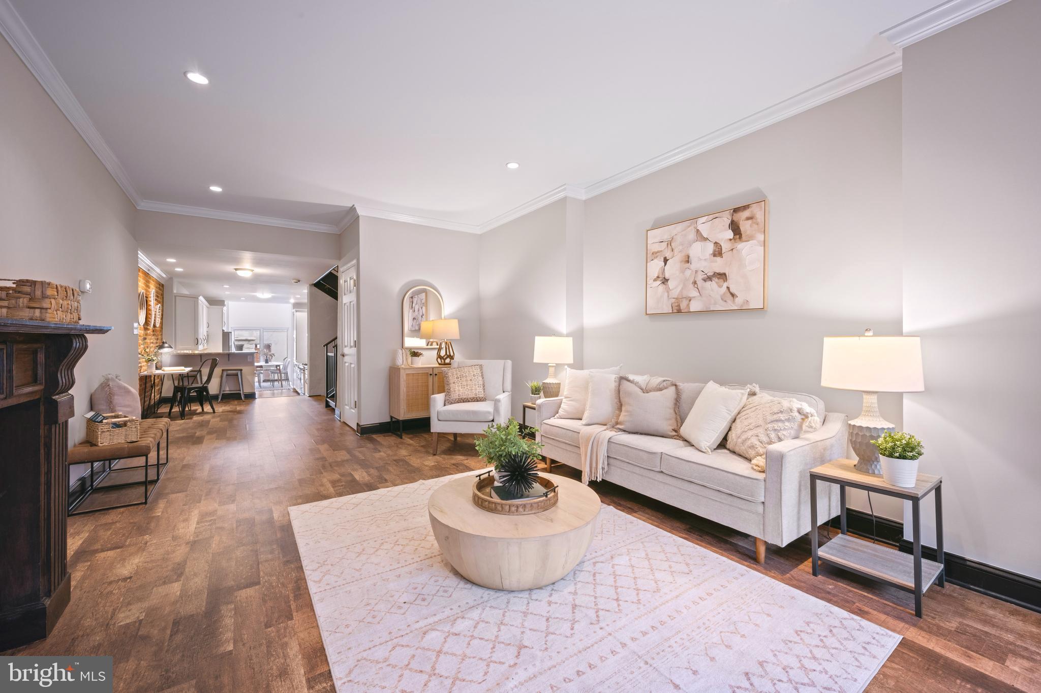 LITTLE ITALY - Residential