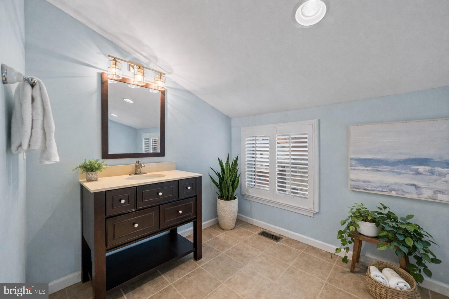 LITTLE ITALY - Residential