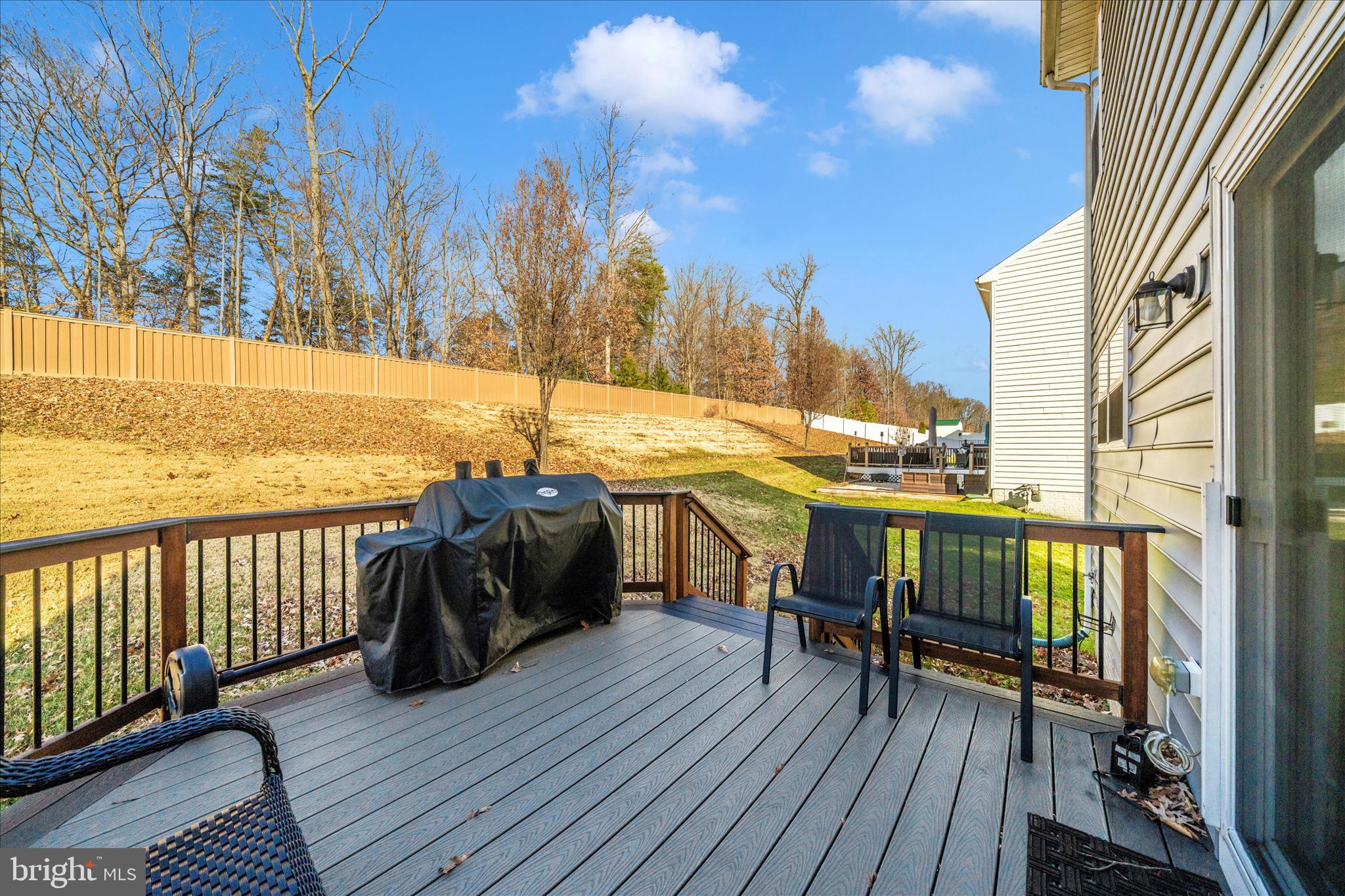 EAGLES POINTE - Residential