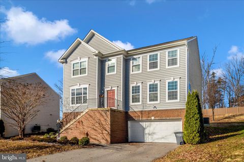 15845 EAGLE FEATHER DRIVE WOODBRIDGE VA 22191