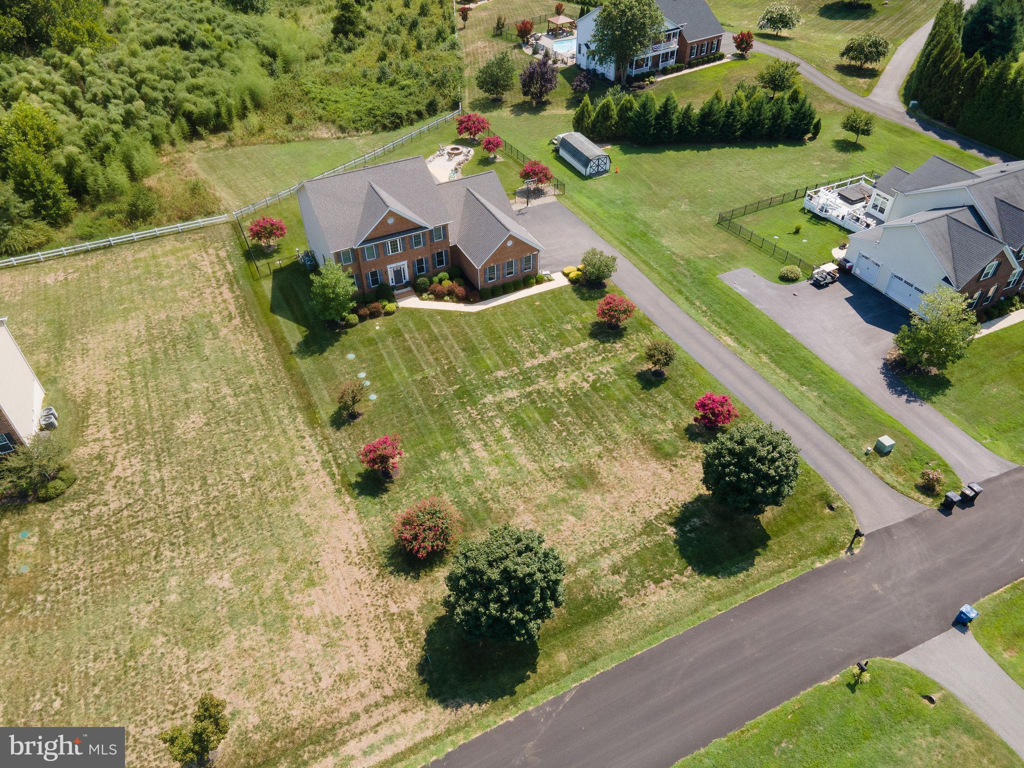 TIMBERNECK - Residential