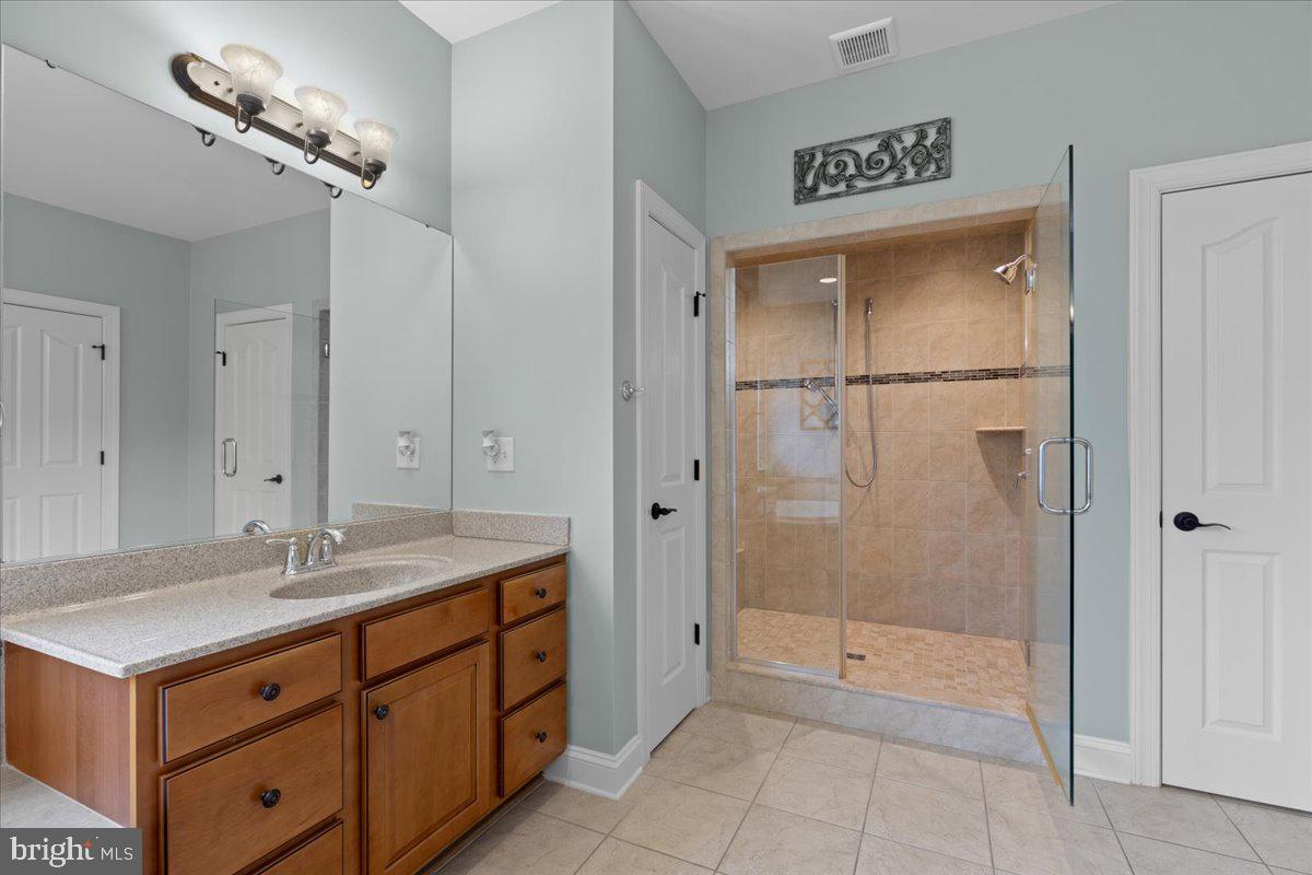 TIMBERNECK - Residential