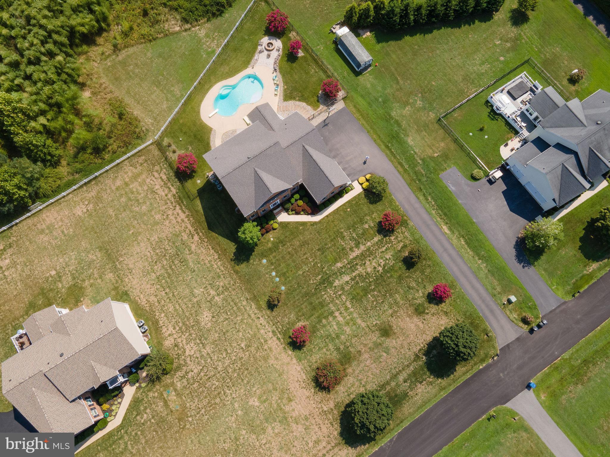 TIMBERNECK - Residential