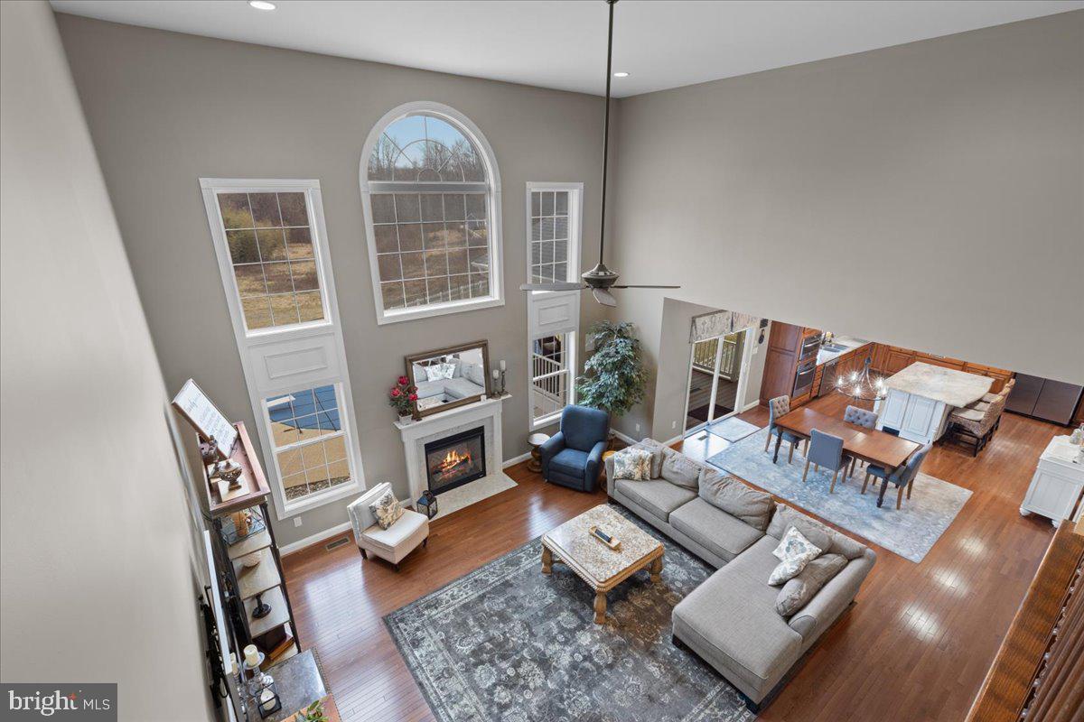 TIMBERNECK - Residential