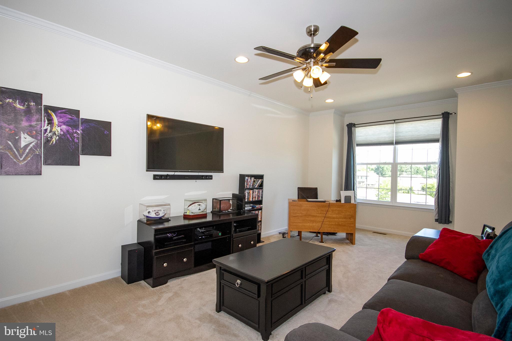 ADMIRALS LANDING - Residential