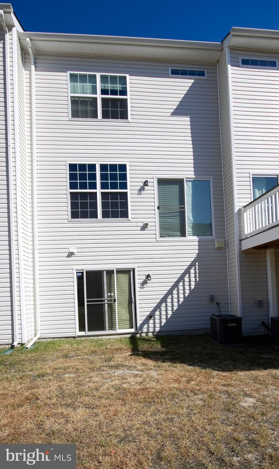 ADMIRALS LANDING - Residential