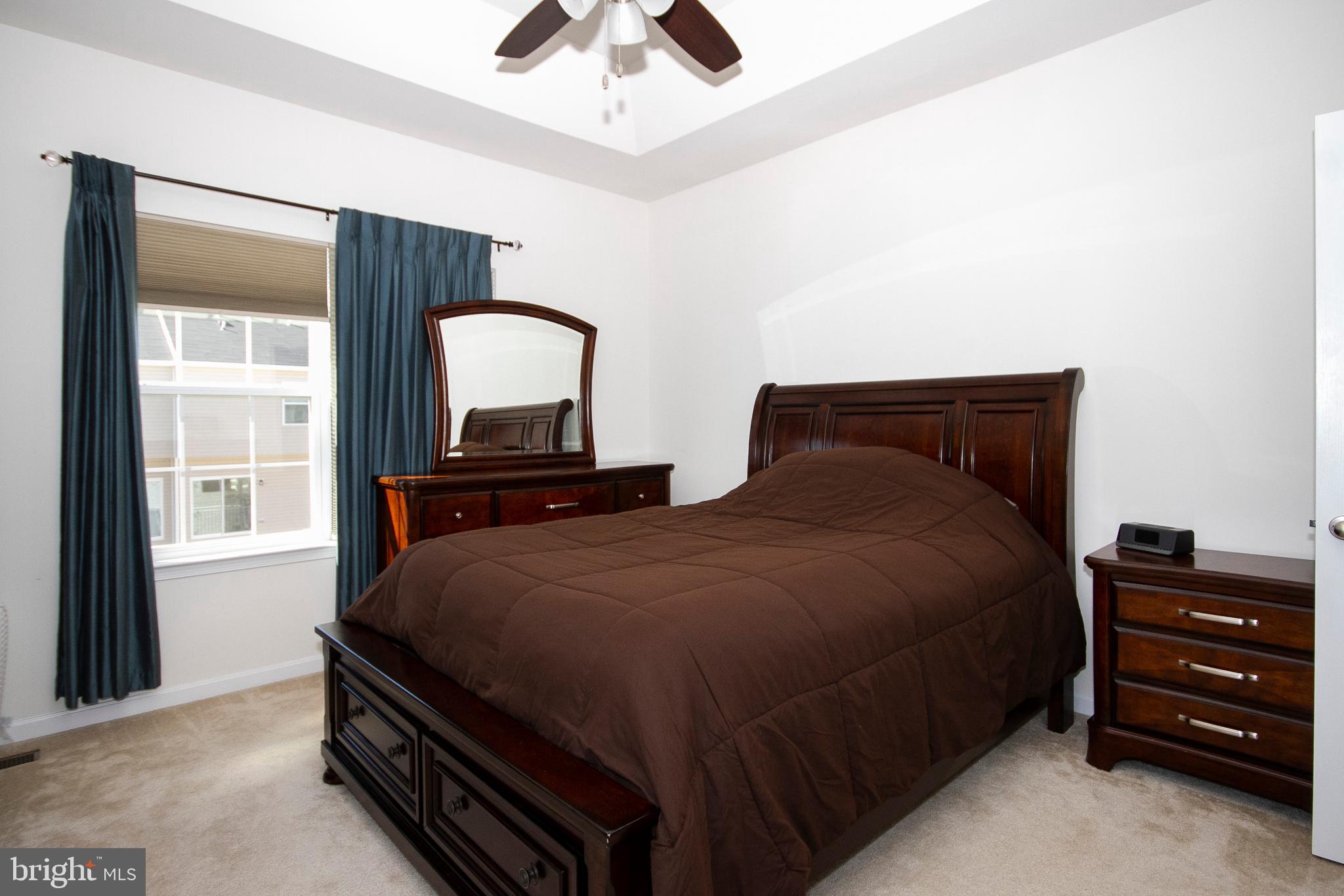 ADMIRALS LANDING - Residential