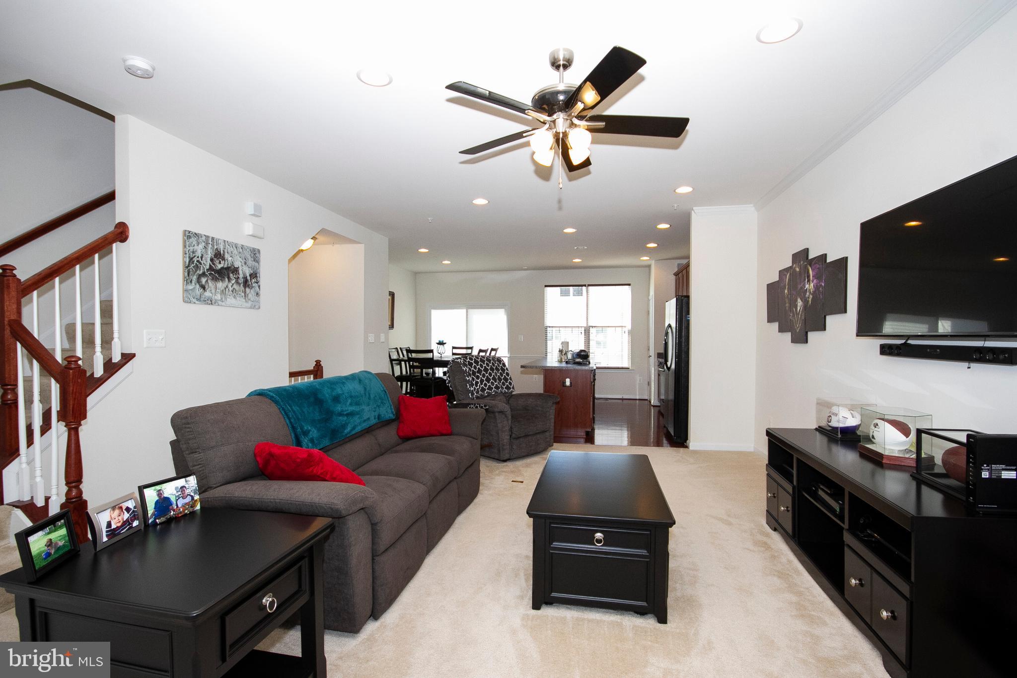 ADMIRALS LANDING - Residential