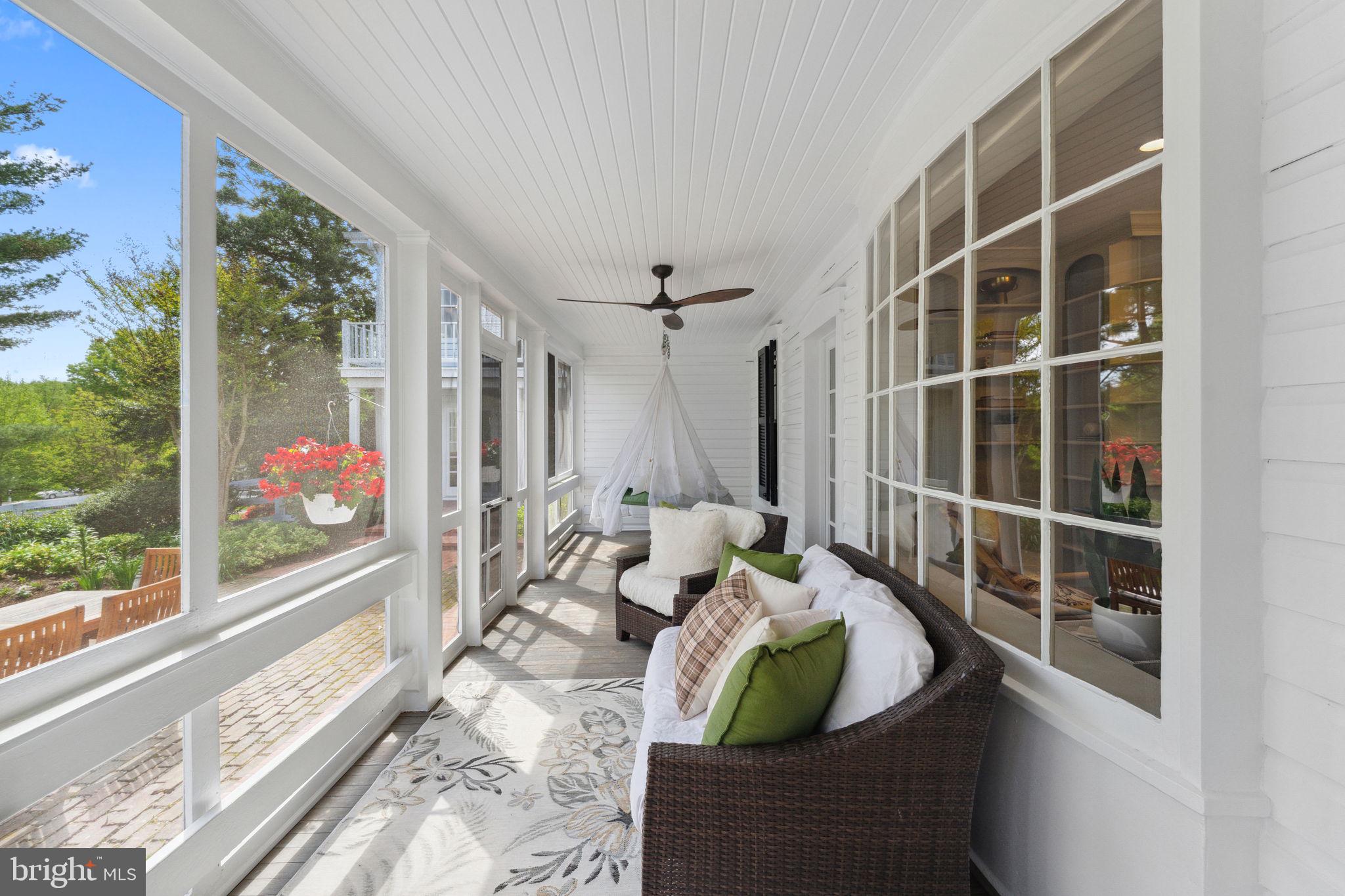 MCLEAN ESTATES - Residential