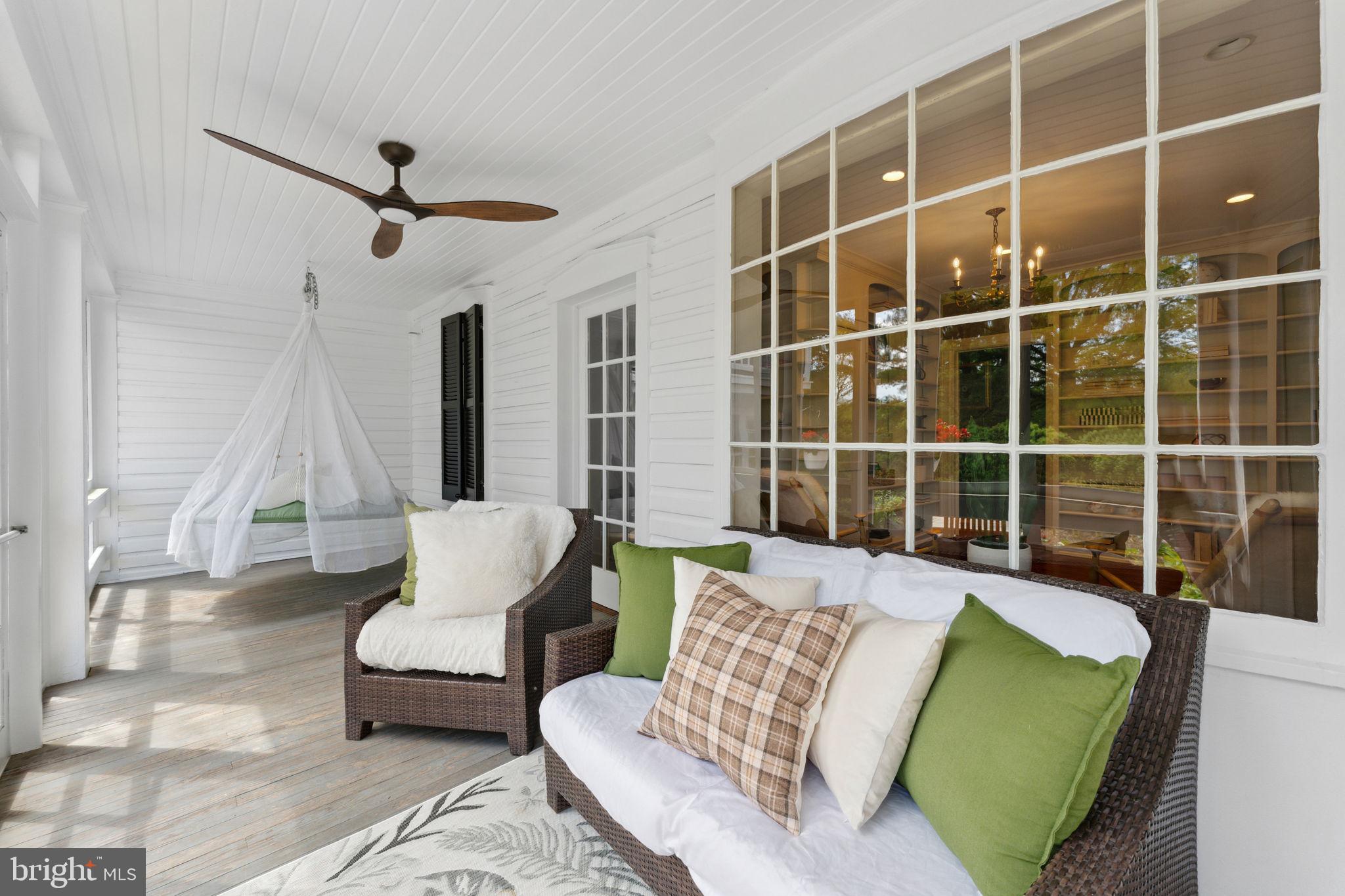 MCLEAN ESTATES - Residential