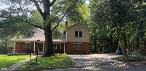 Photo of 1111 Kennedy St, FALLS CHURCH, VA 22046 (MLS # VAFX2333872)