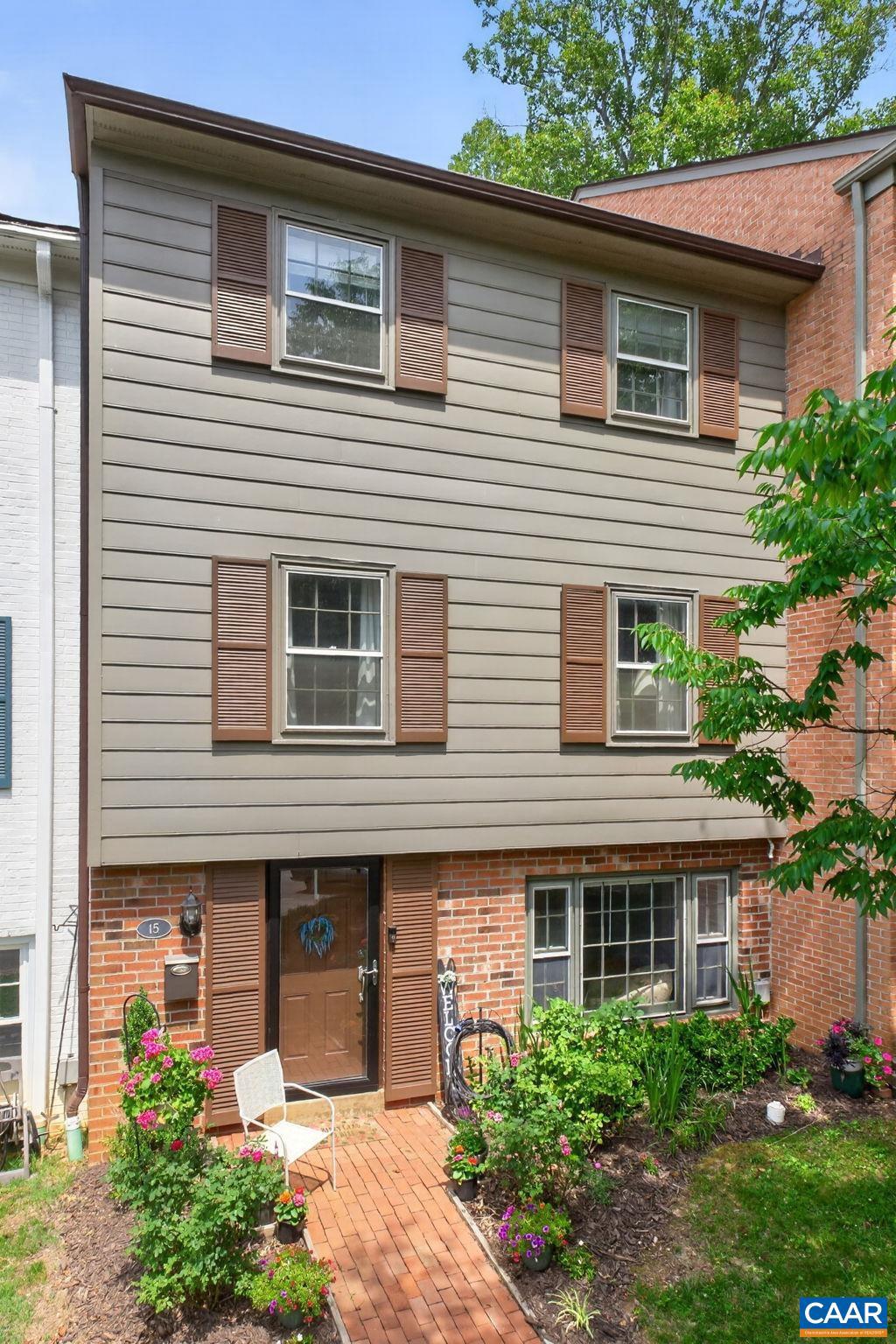 Photo 1 of 33 — 15 GEORGETOWN GREEN, CHARLOTTESVILLE, VA 22901
