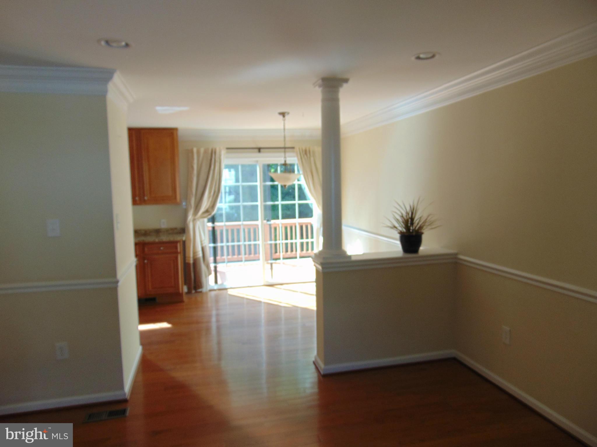 DALE CITY - Residential