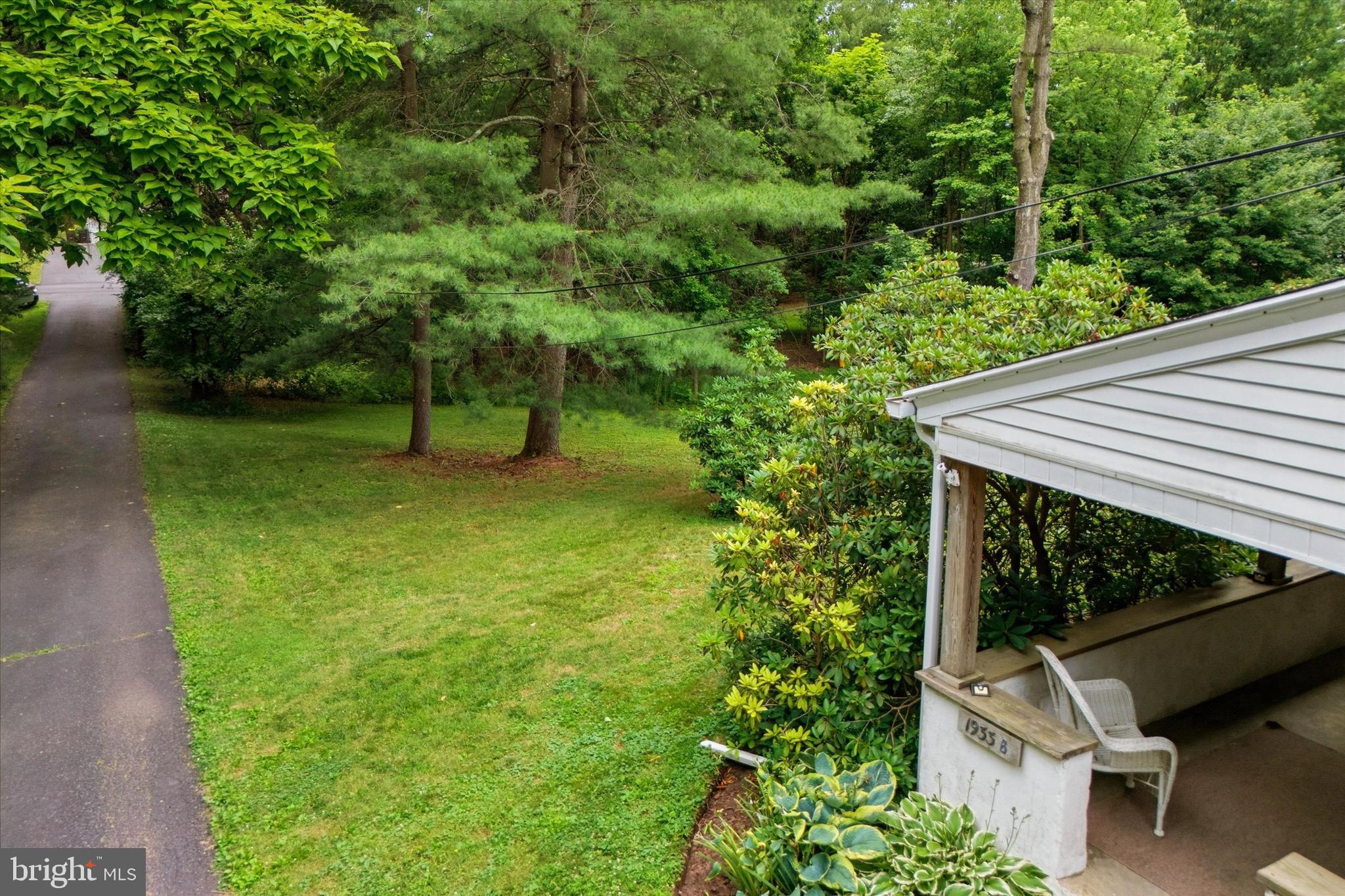 1933 DETWILER ROAD