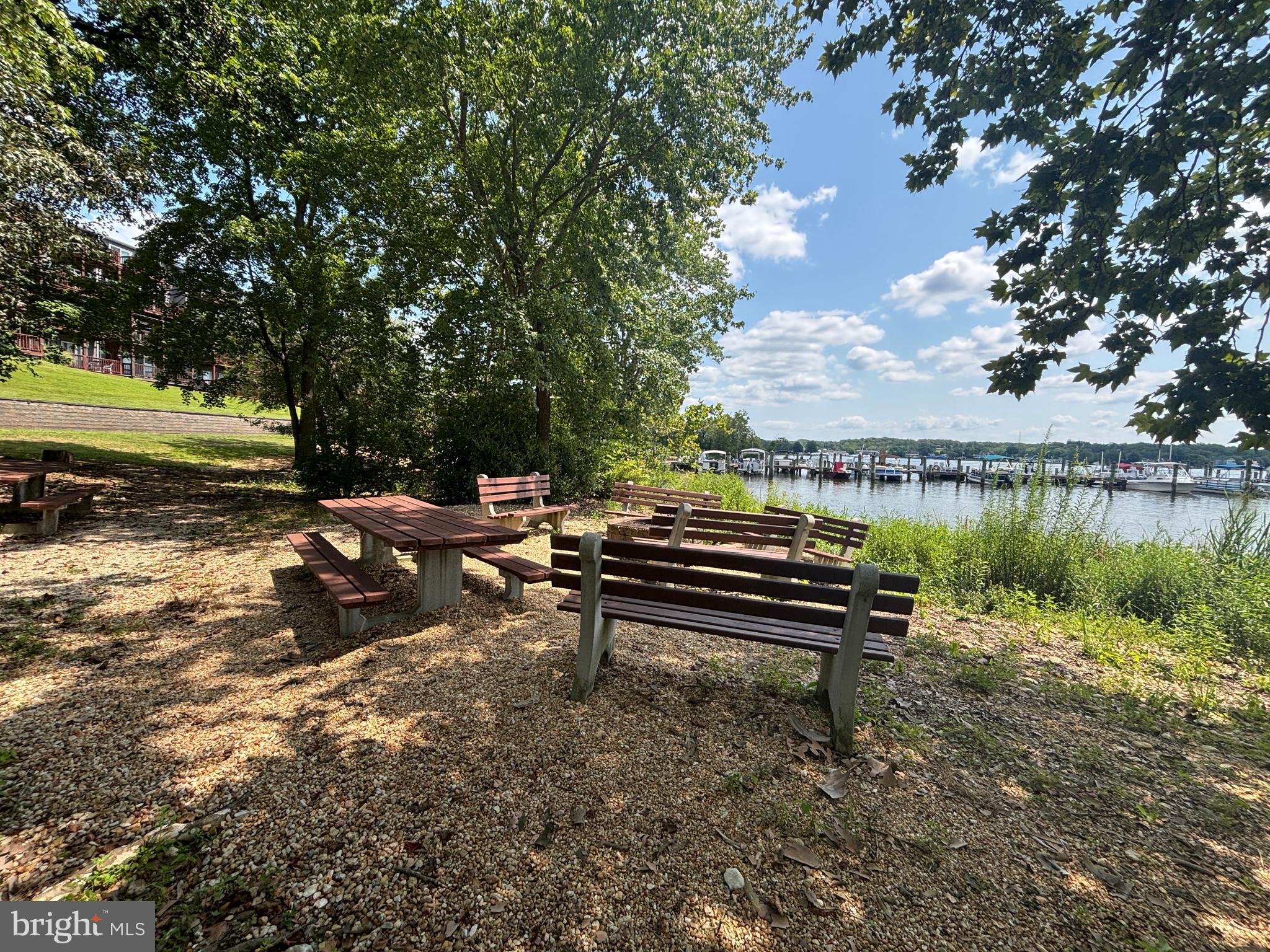 NORTH EAST ISLES - Residential