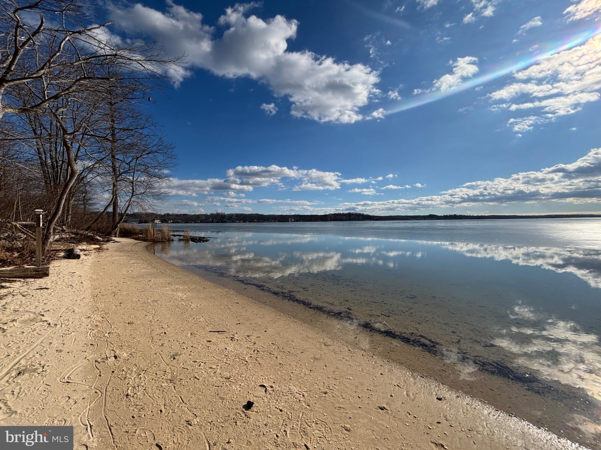 NORTH EAST ISLES - Residential
