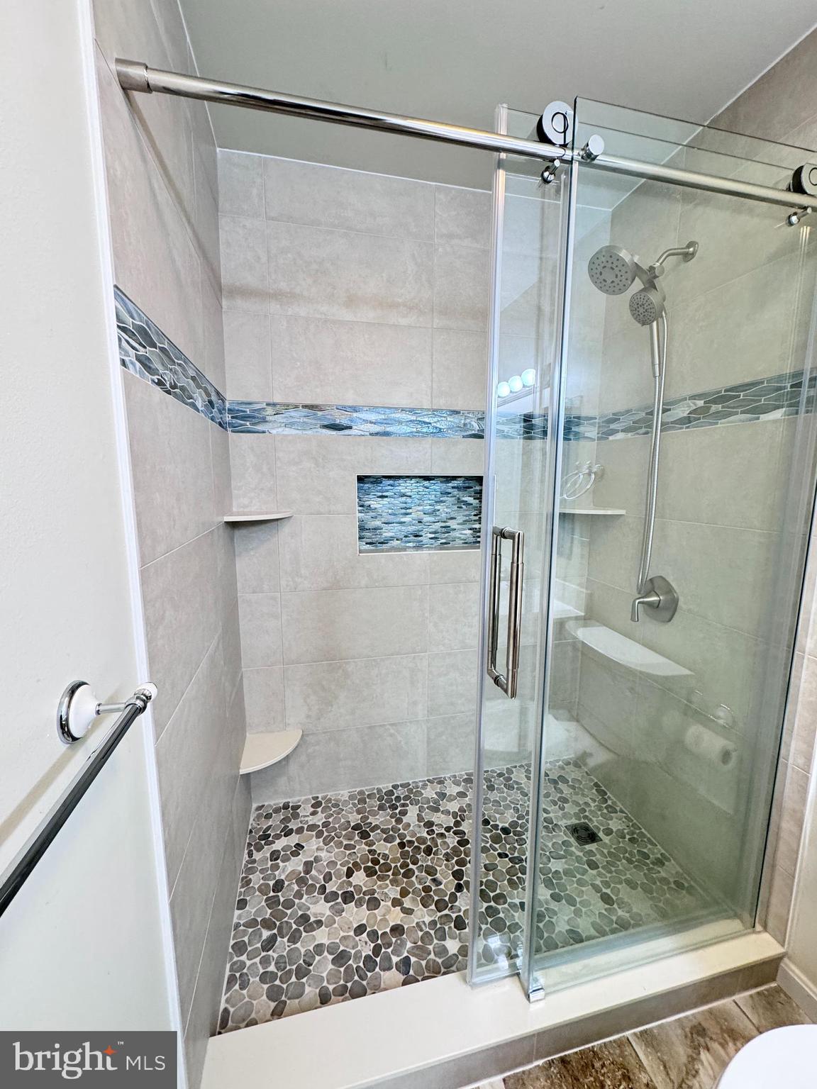 NORTH EAST ISLES - Residential