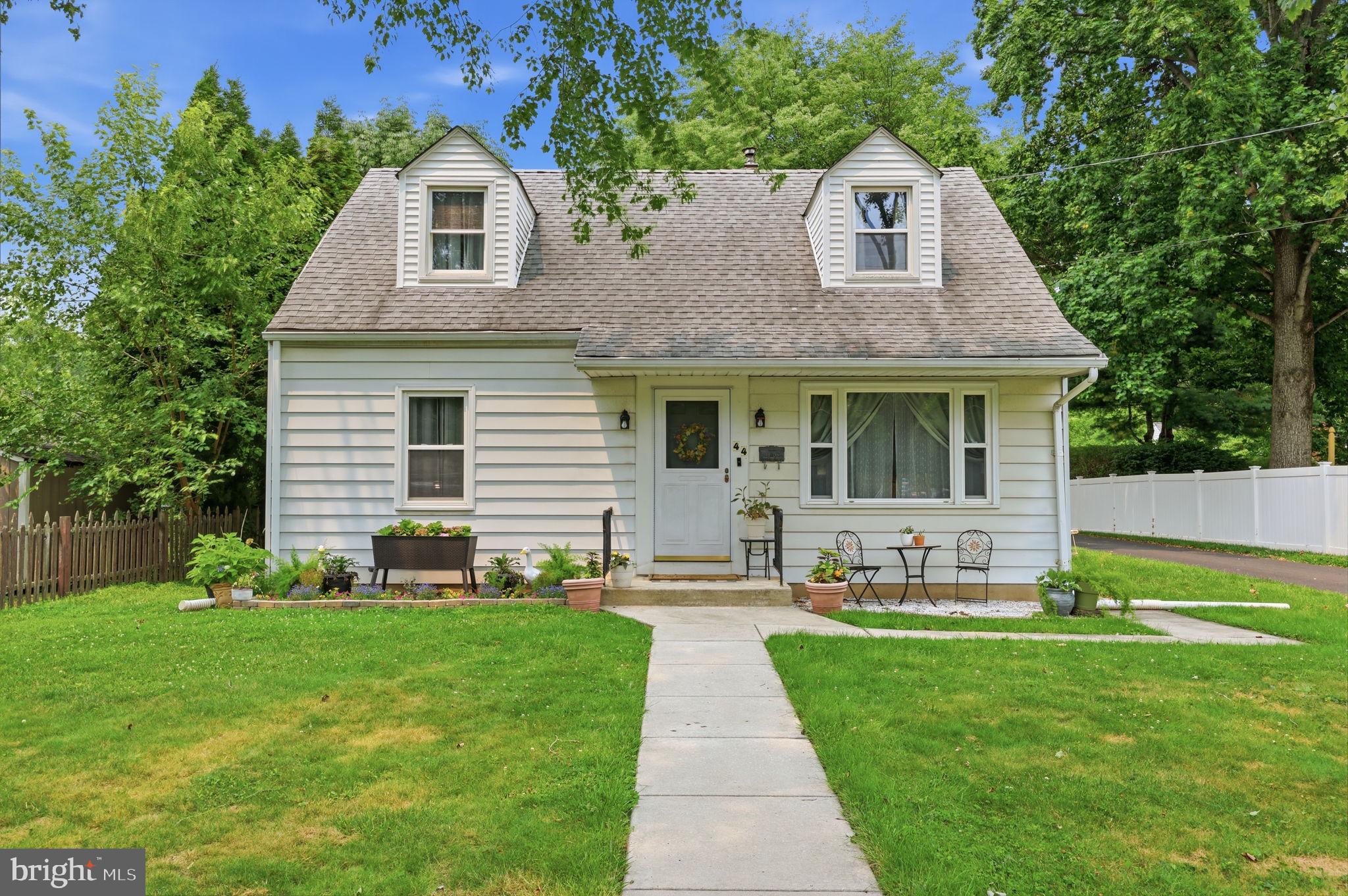 44 LETCHWORTH AVENUE