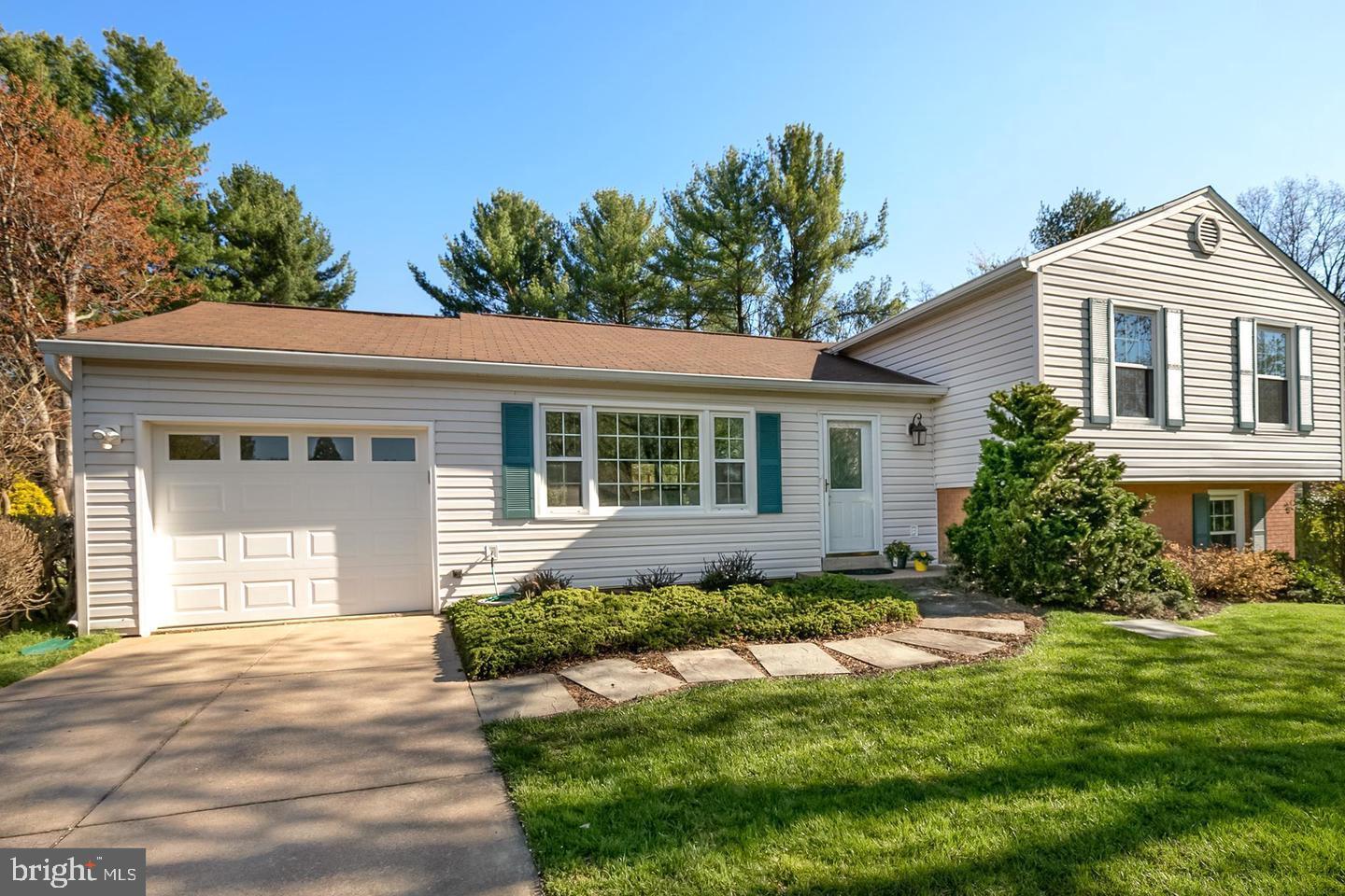 LAKE BRADDOCK - Residential Lease