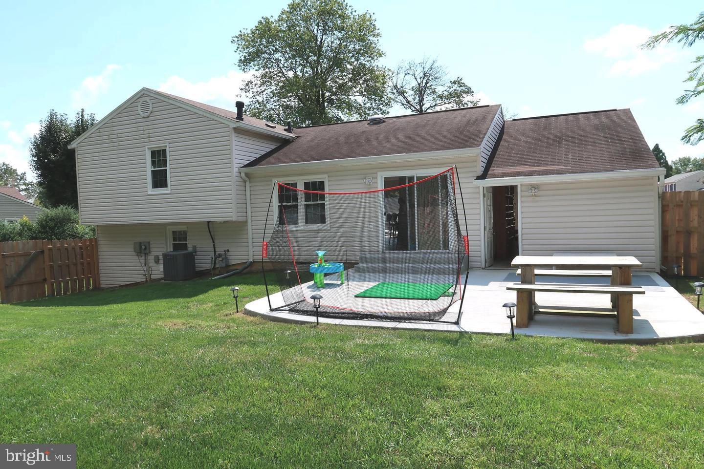 LAKE BRADDOCK - Residential Lease