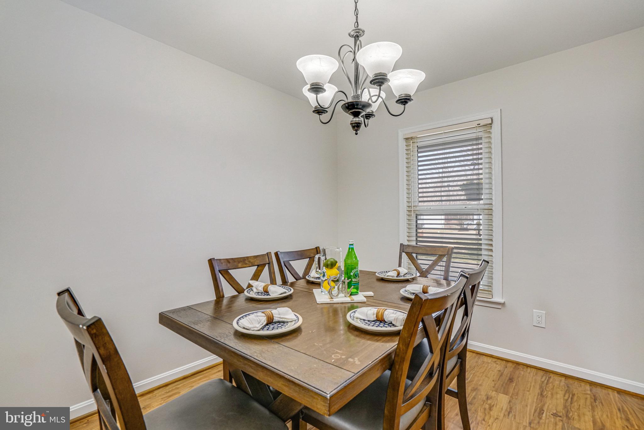 ROLLING VALLEY - Residential