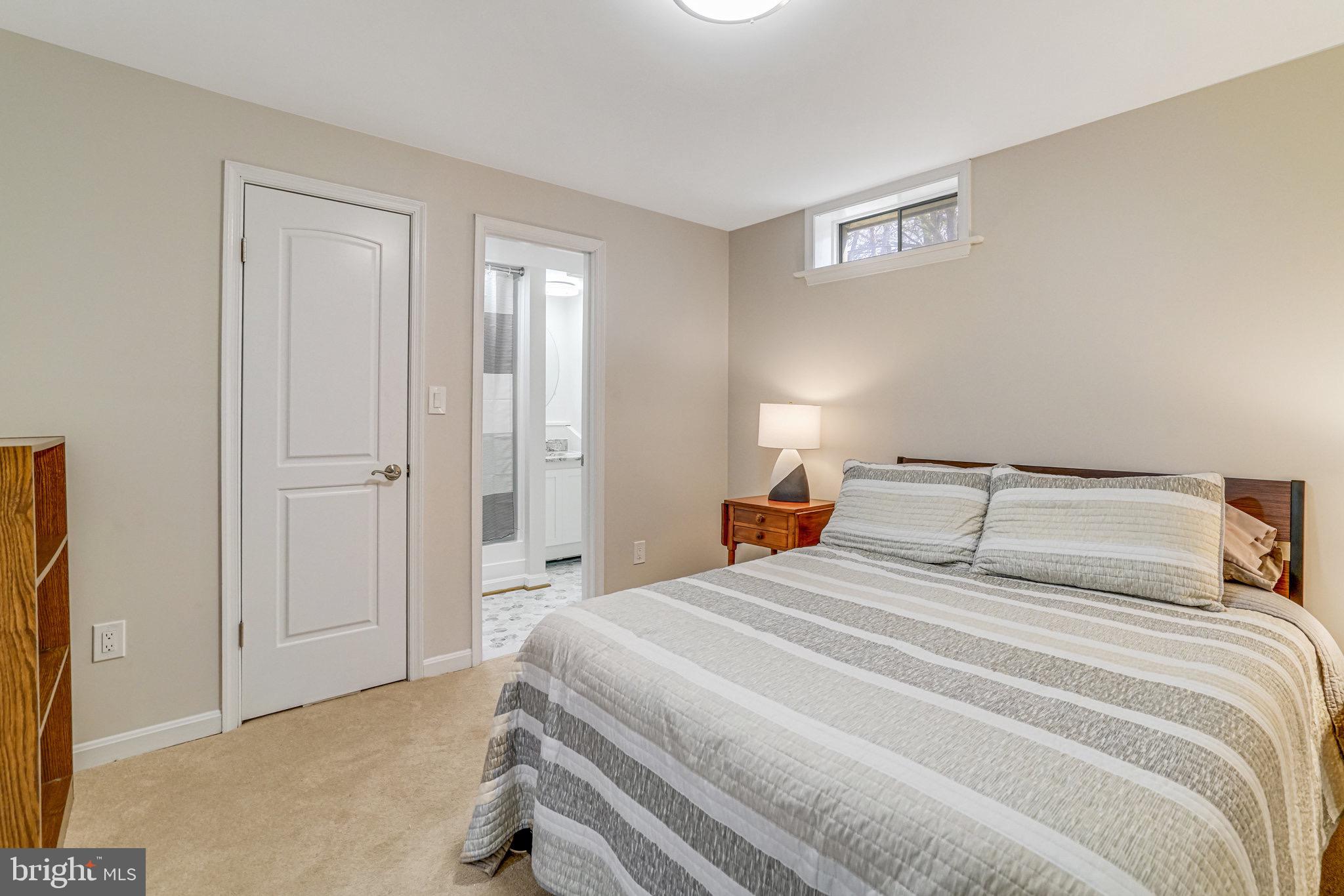 ROLLING VALLEY - Residential