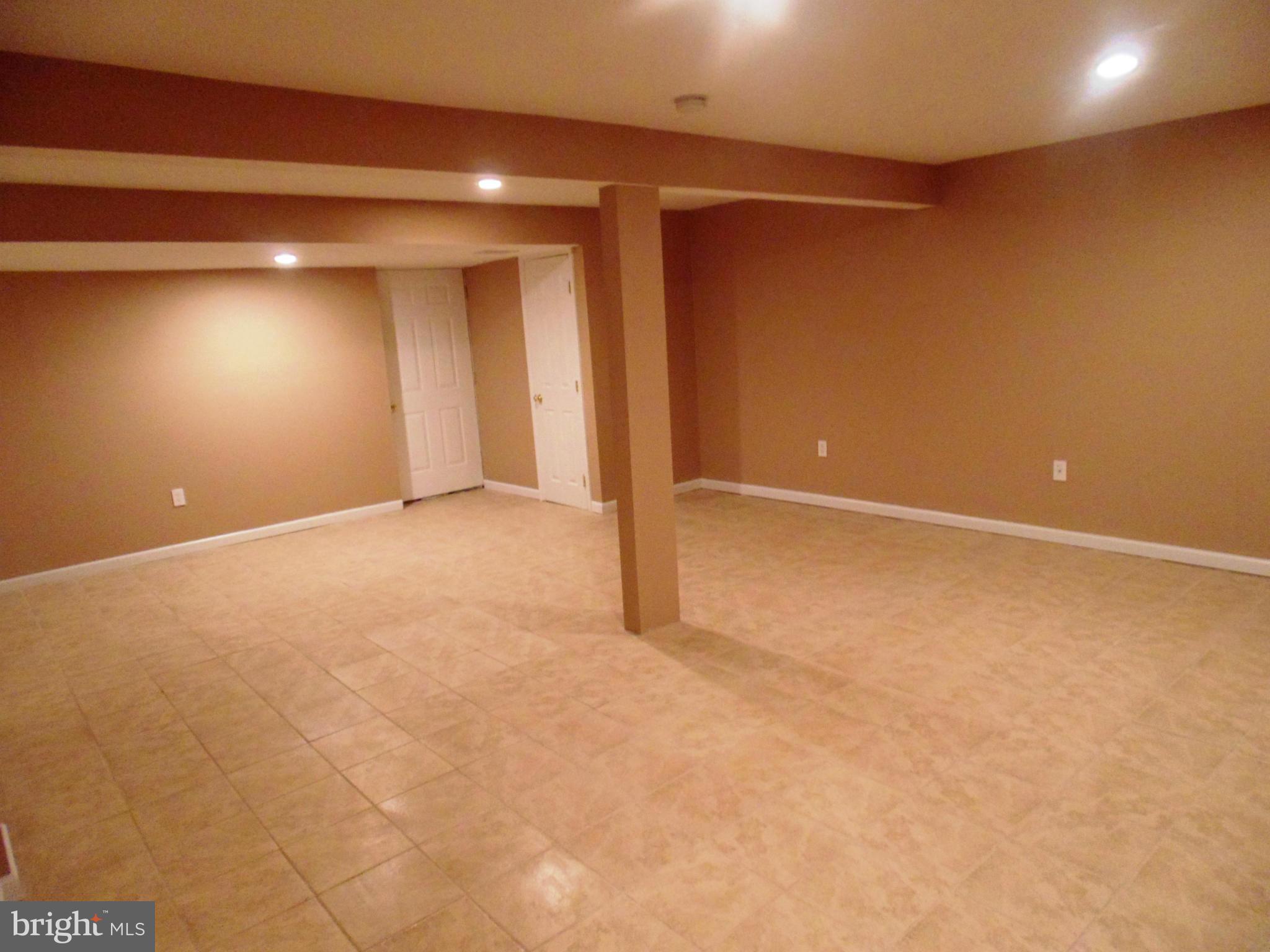 THE GALLERY - Residential Lease