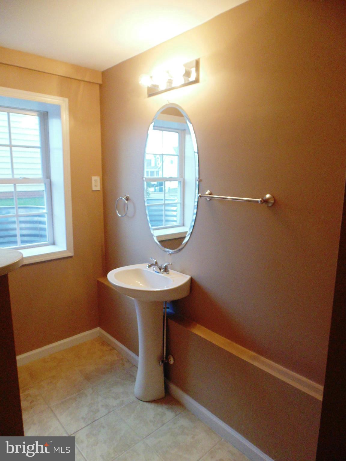 THE GALLERY - Residential Lease