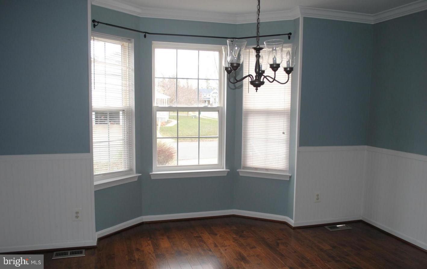 VICTORIA'S GRANT - Residential Lease