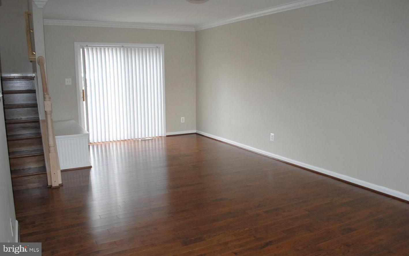 VICTORIA'S GRANT - Residential Lease