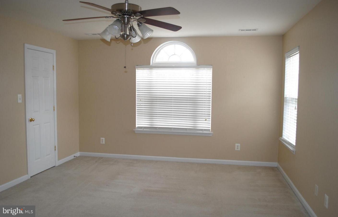 VICTORIA'S GRANT - Residential Lease