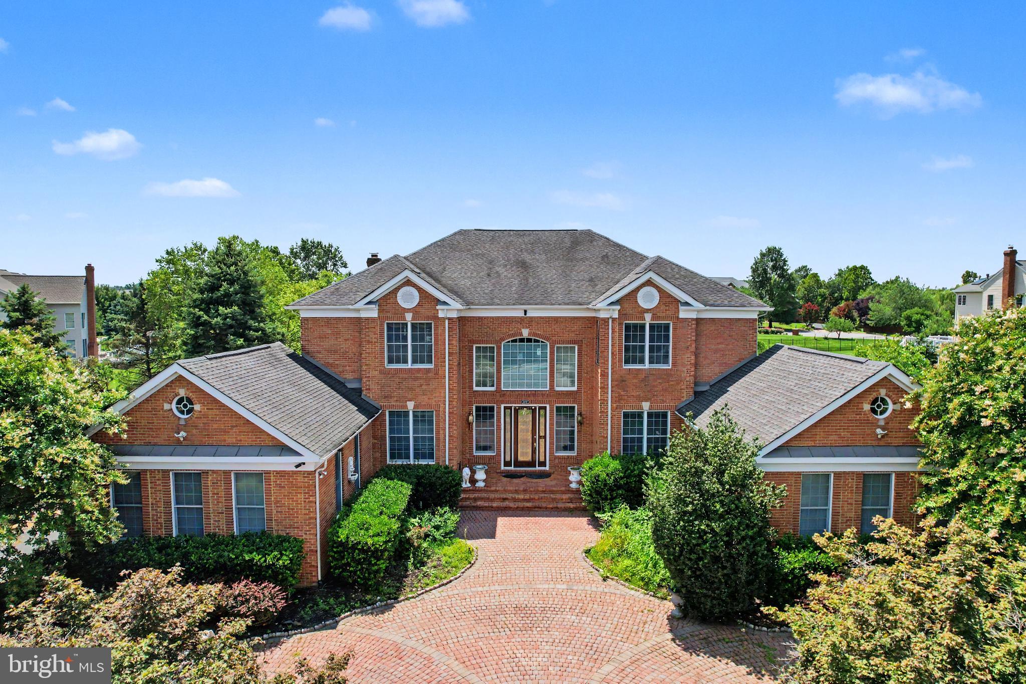 22727 AIRMONT HUNT DRIVE