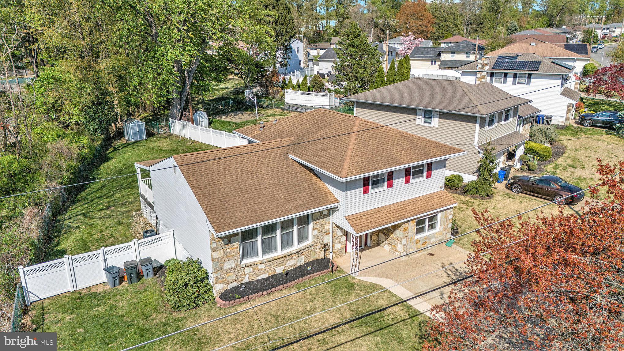 BUSTLETON - Residential