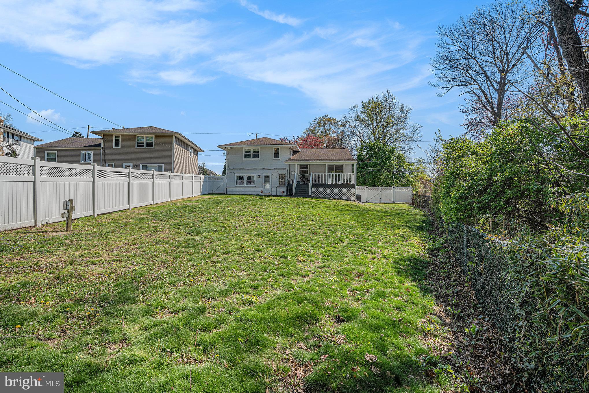 BUSTLETON - Residential