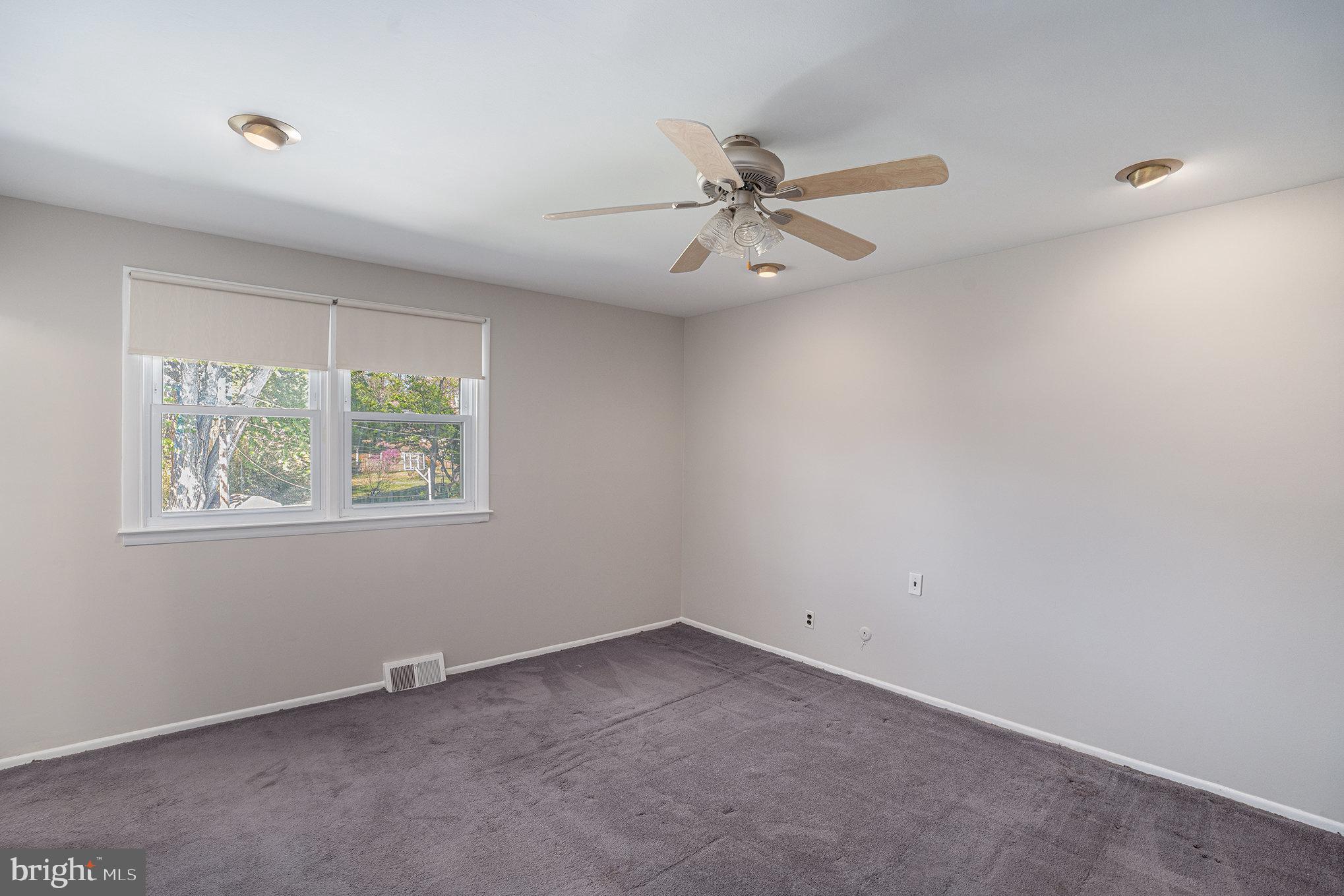 BUSTLETON - Residential