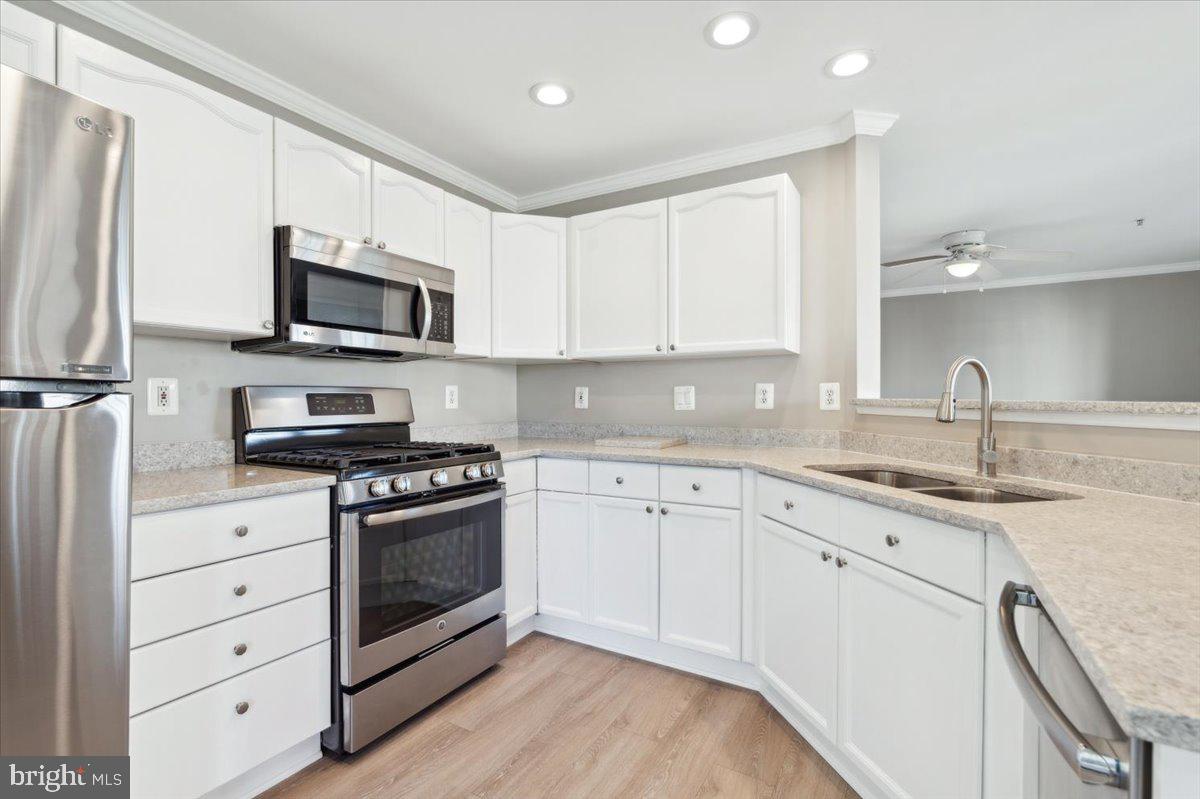 BALLENGER POINT CONDOS - Residential Lease