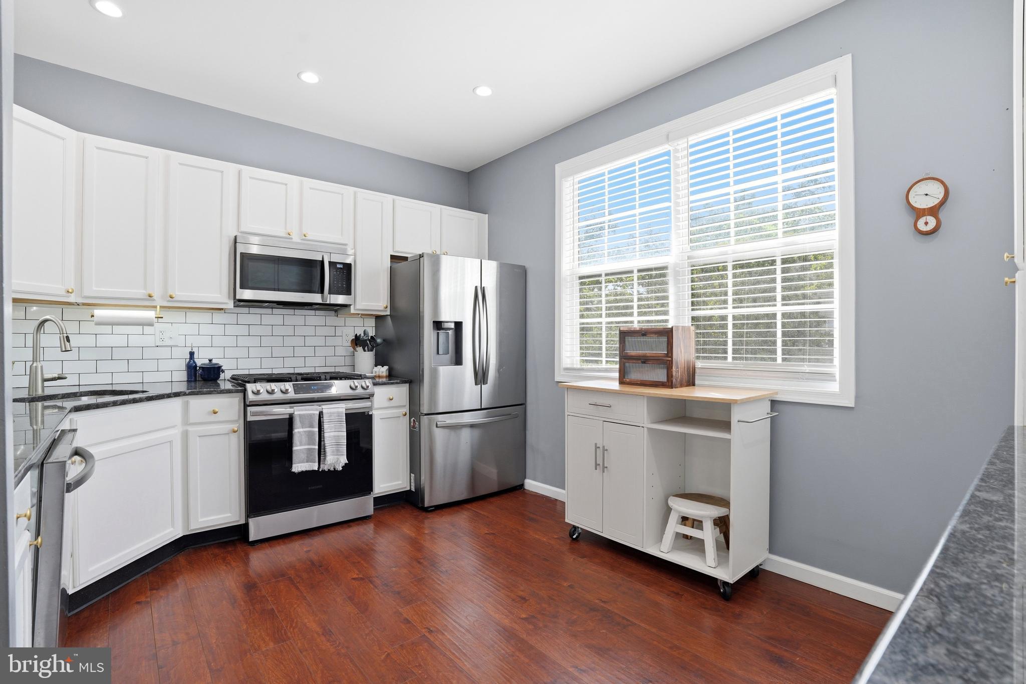252 ROOSEVELT AVENUE