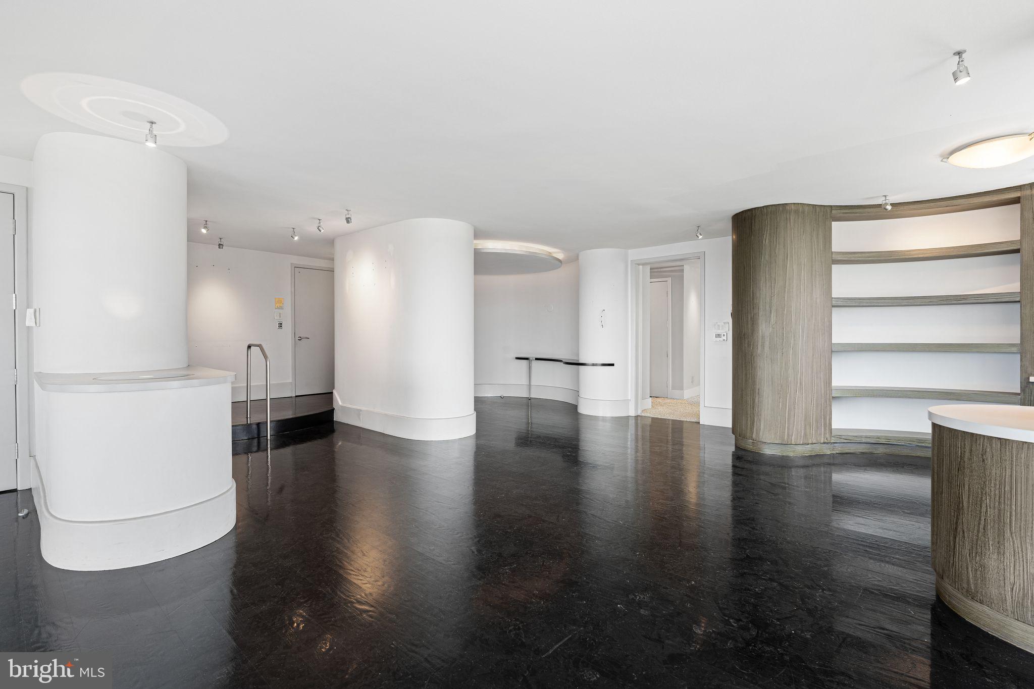 2401 PENNSYLVANIA AVENUE 19A4