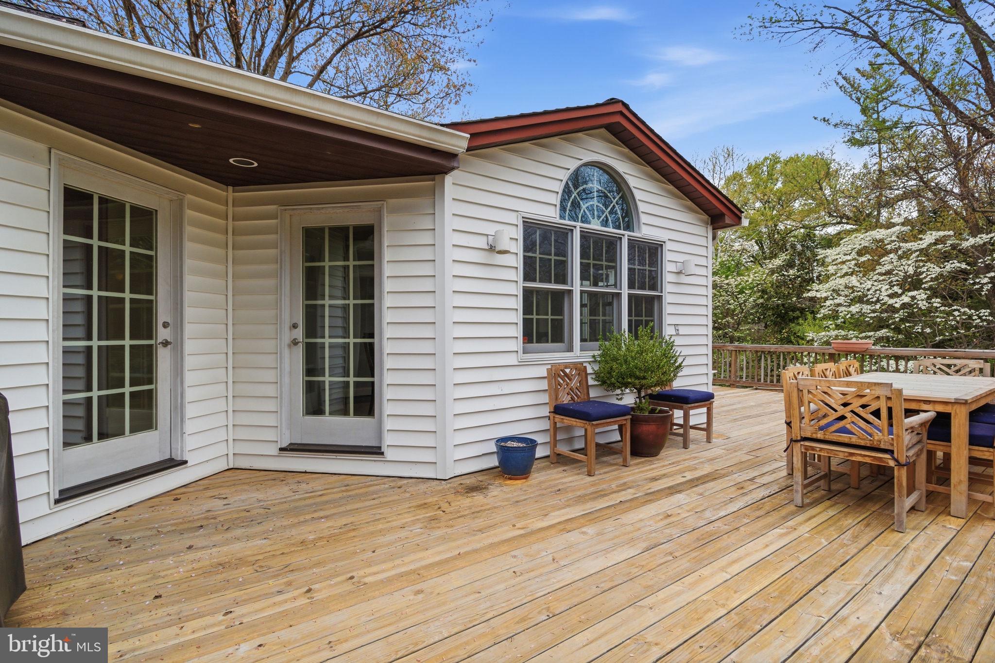 WILLOWRUN - Residential