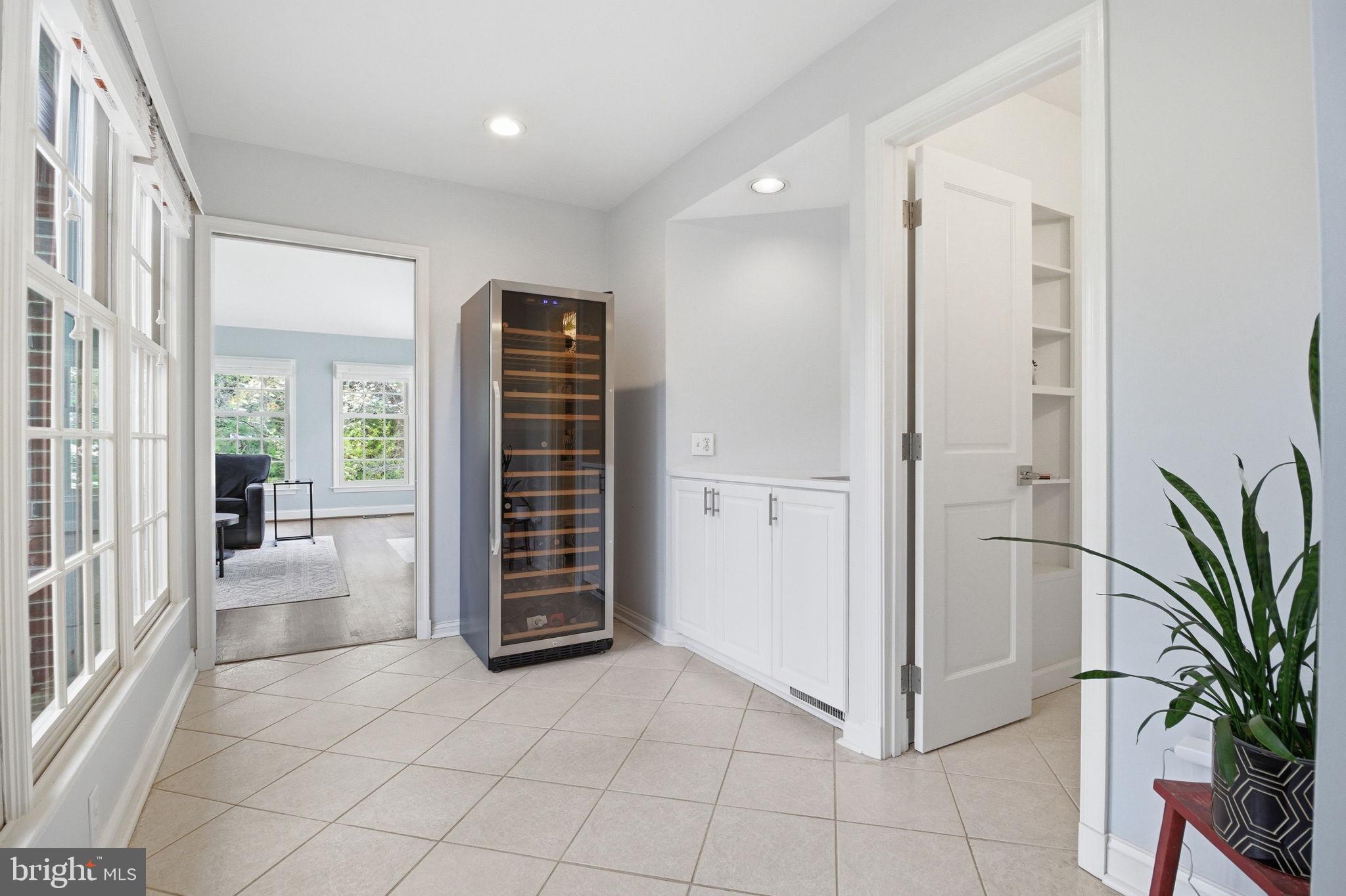 WILLOWRUN - Residential