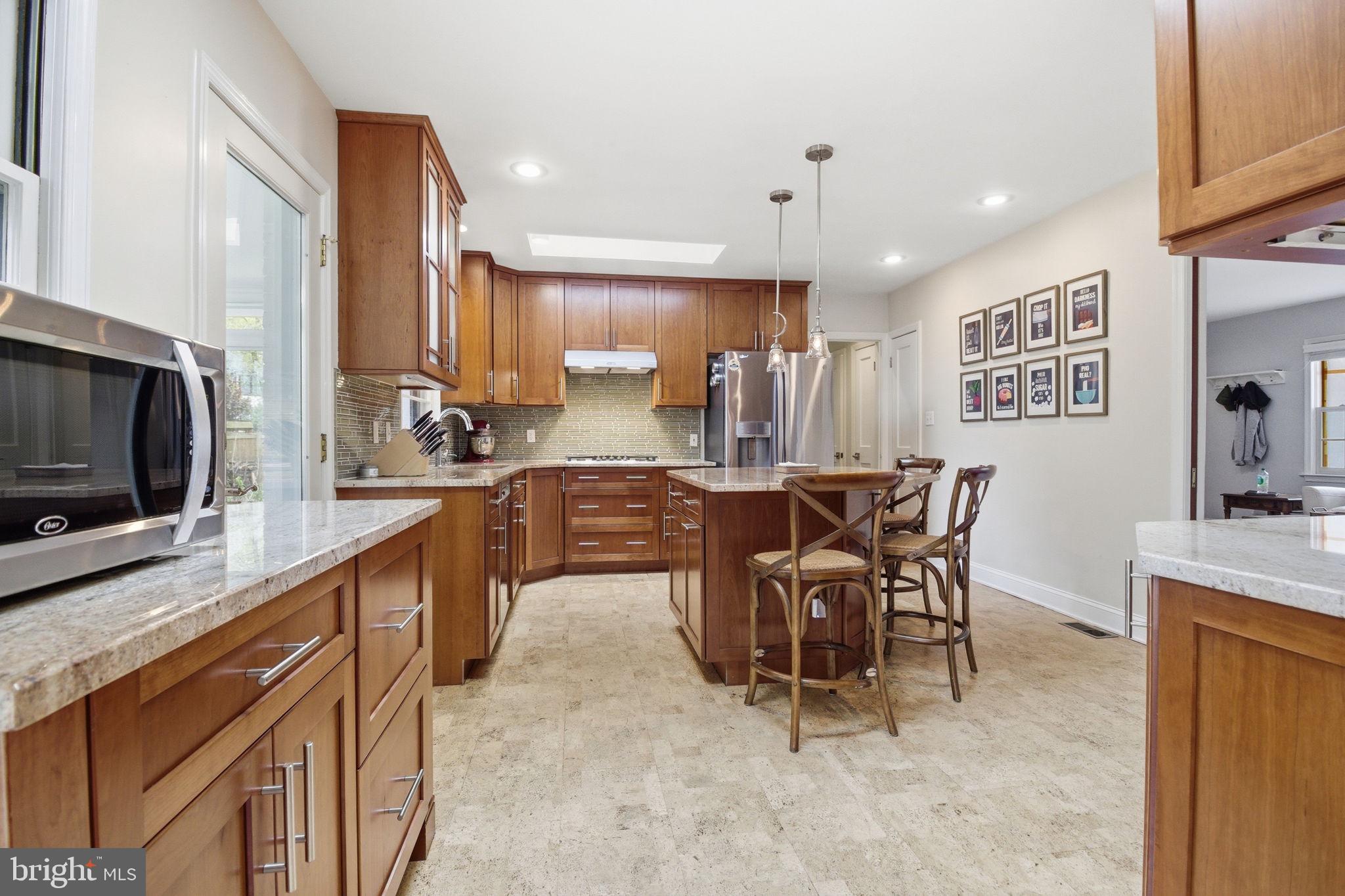 WILLOWRUN - Residential