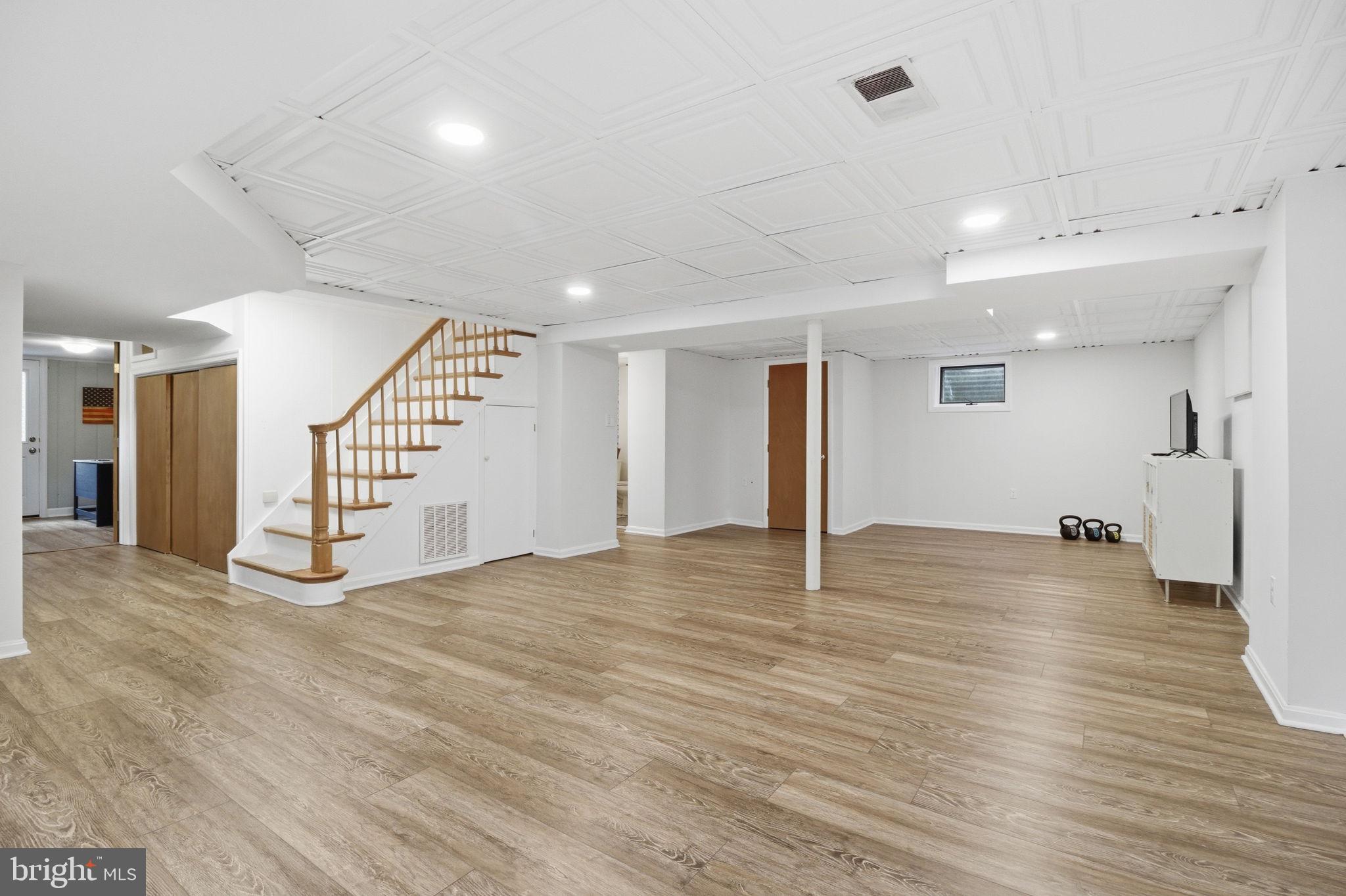 WILLOWRUN - Residential