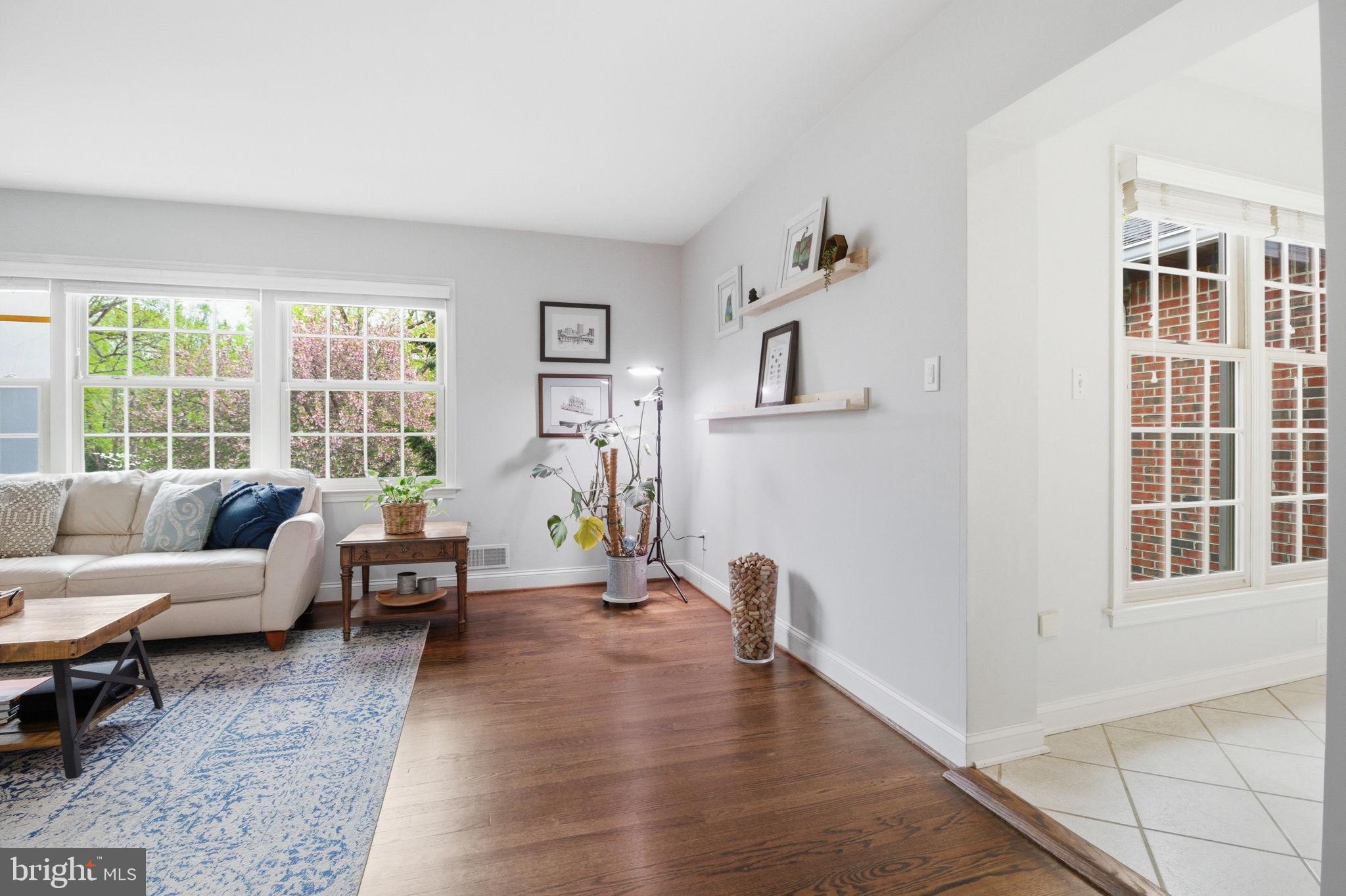 WILLOWRUN - Residential