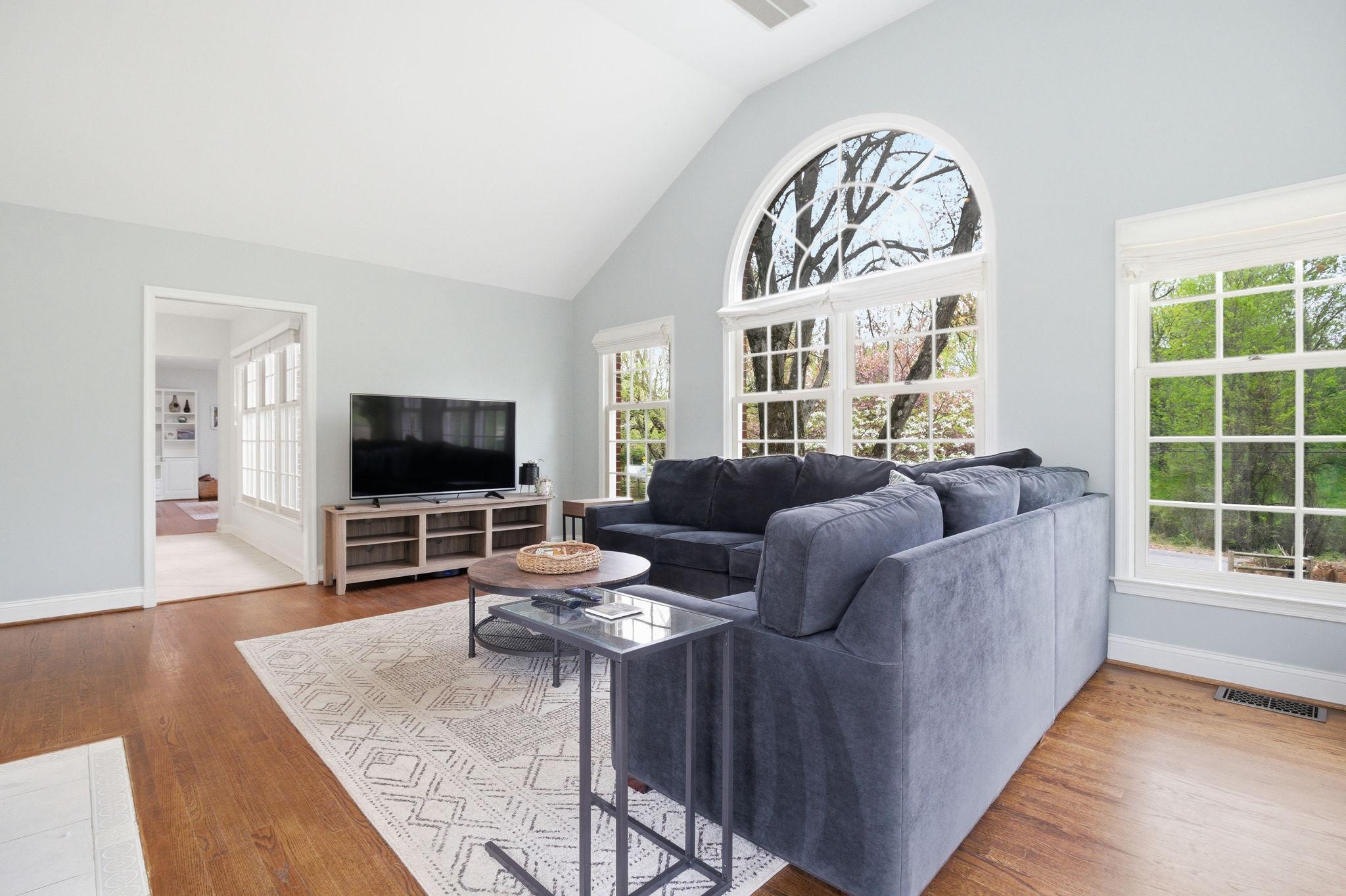 WILLOWRUN - Residential