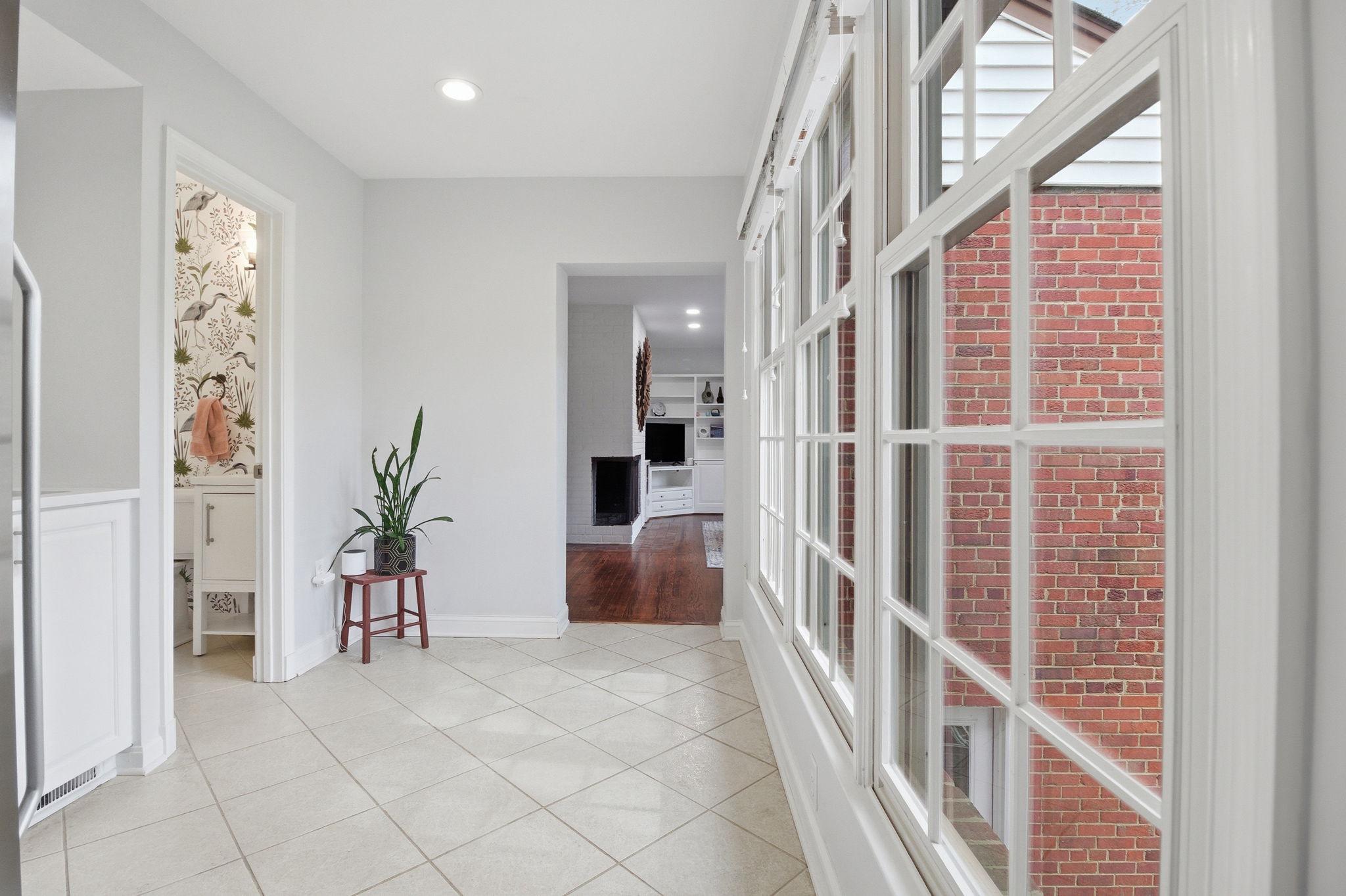 WILLOWRUN - Residential