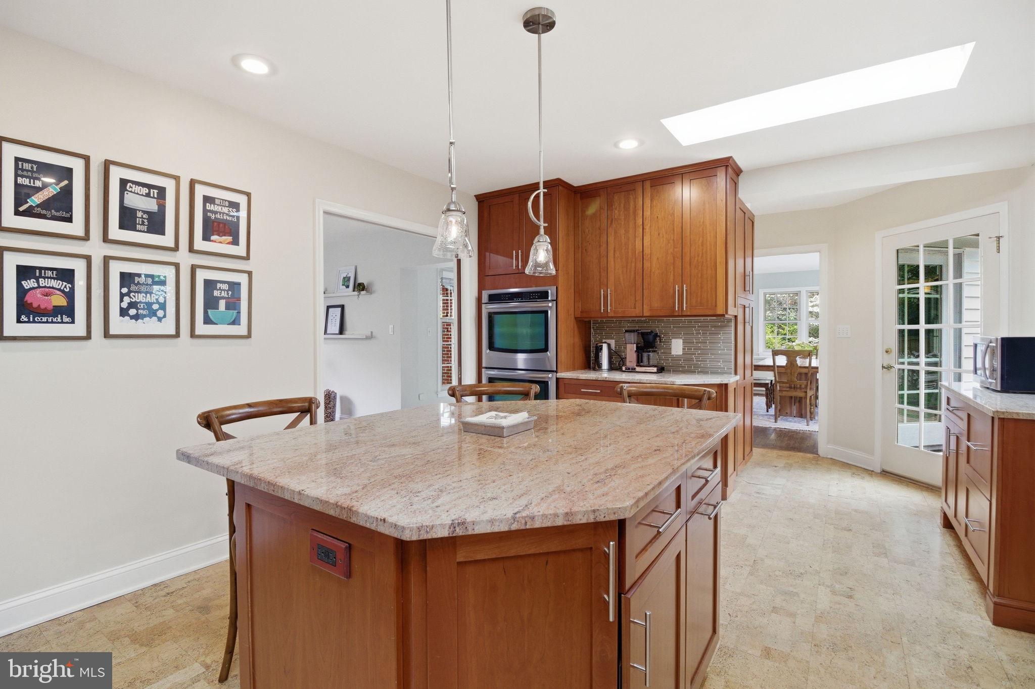 WILLOWRUN - Residential